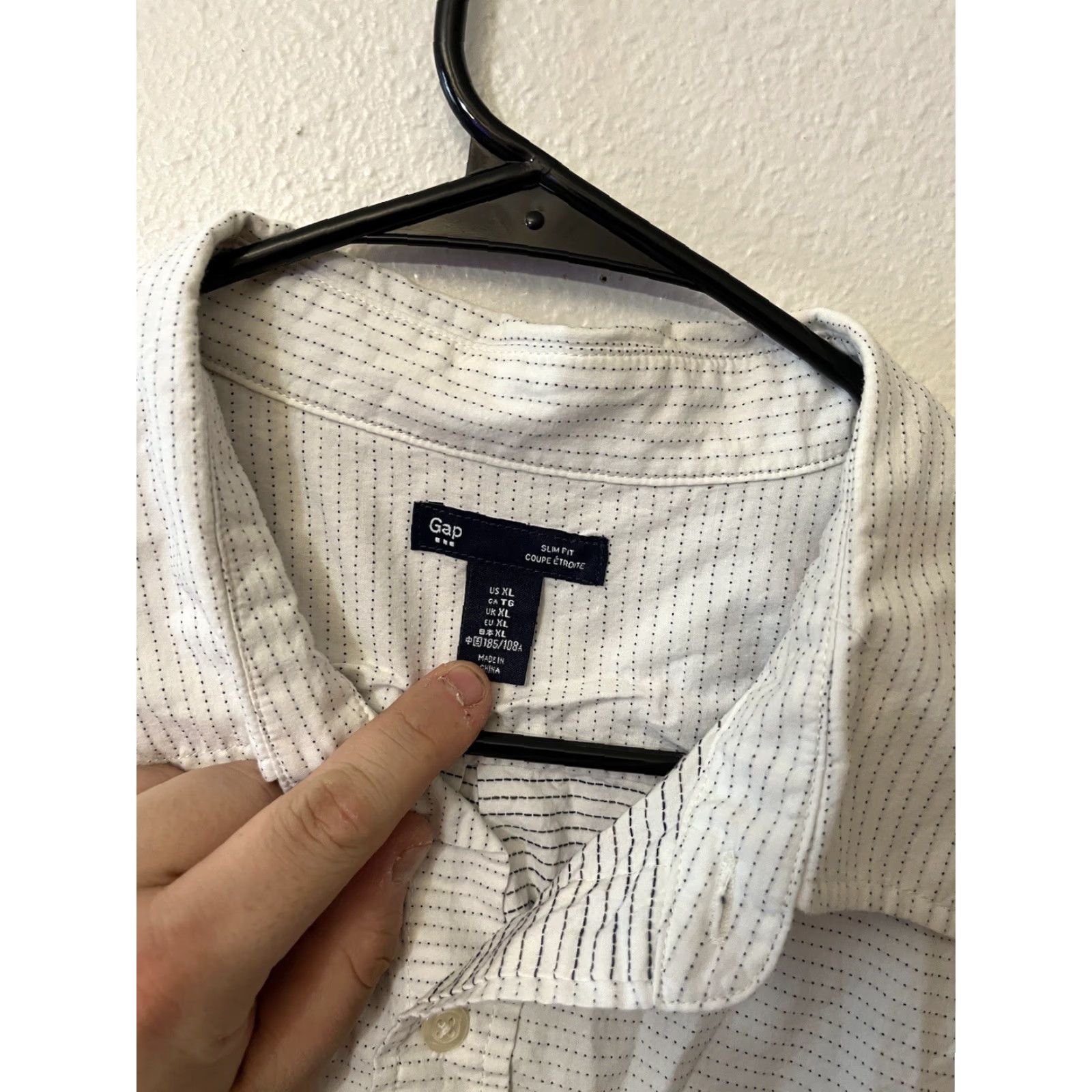 Gap Gap Button Up Shirt Mens XL White Striped Slim Fit Long Sleeve Size US XL / EU 56 / 4 - 3 Thumbnail