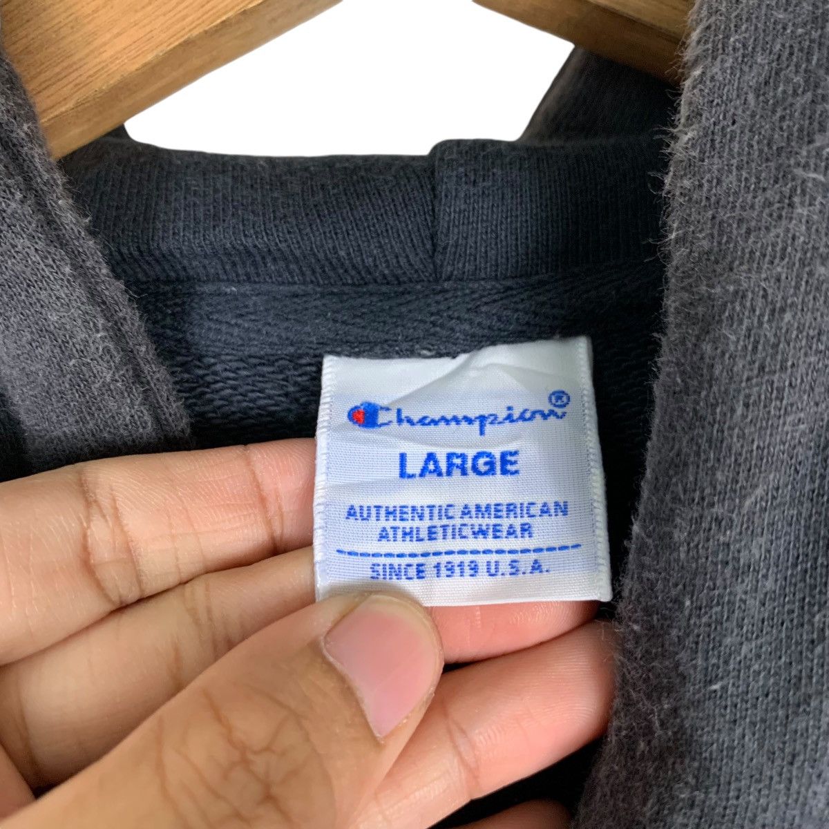 Champion CHAMPION Pullover Hoodies Sweatshirt #1333-C60 Size US L / EU 52-54 / 3 - 14 Thumbnail