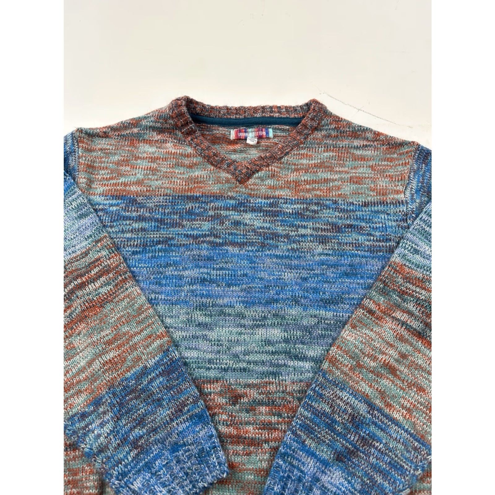 Urban Outfitters Urban Outfitters Sweater Womens Small V-Neck Knit Pullover Oversized Shirt? Size S / US 4 / IT 40 - 2 Thumbnail