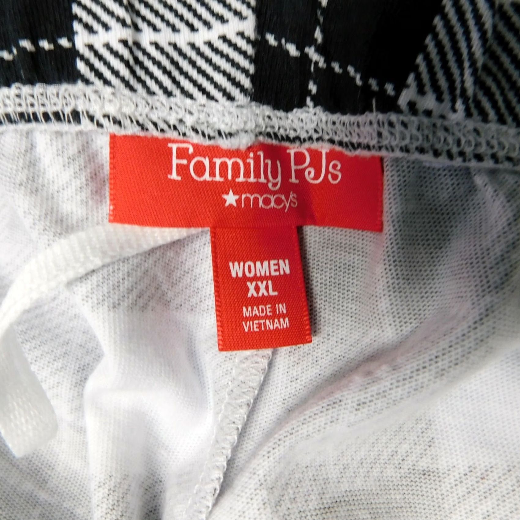 Vintage Family Pajamas Pajama Pants Womens Black Plaid Print 2XL Christmas Holiday Cotton Blend Knit Denim? Size 40" / US 18 - 2 Thumbnail