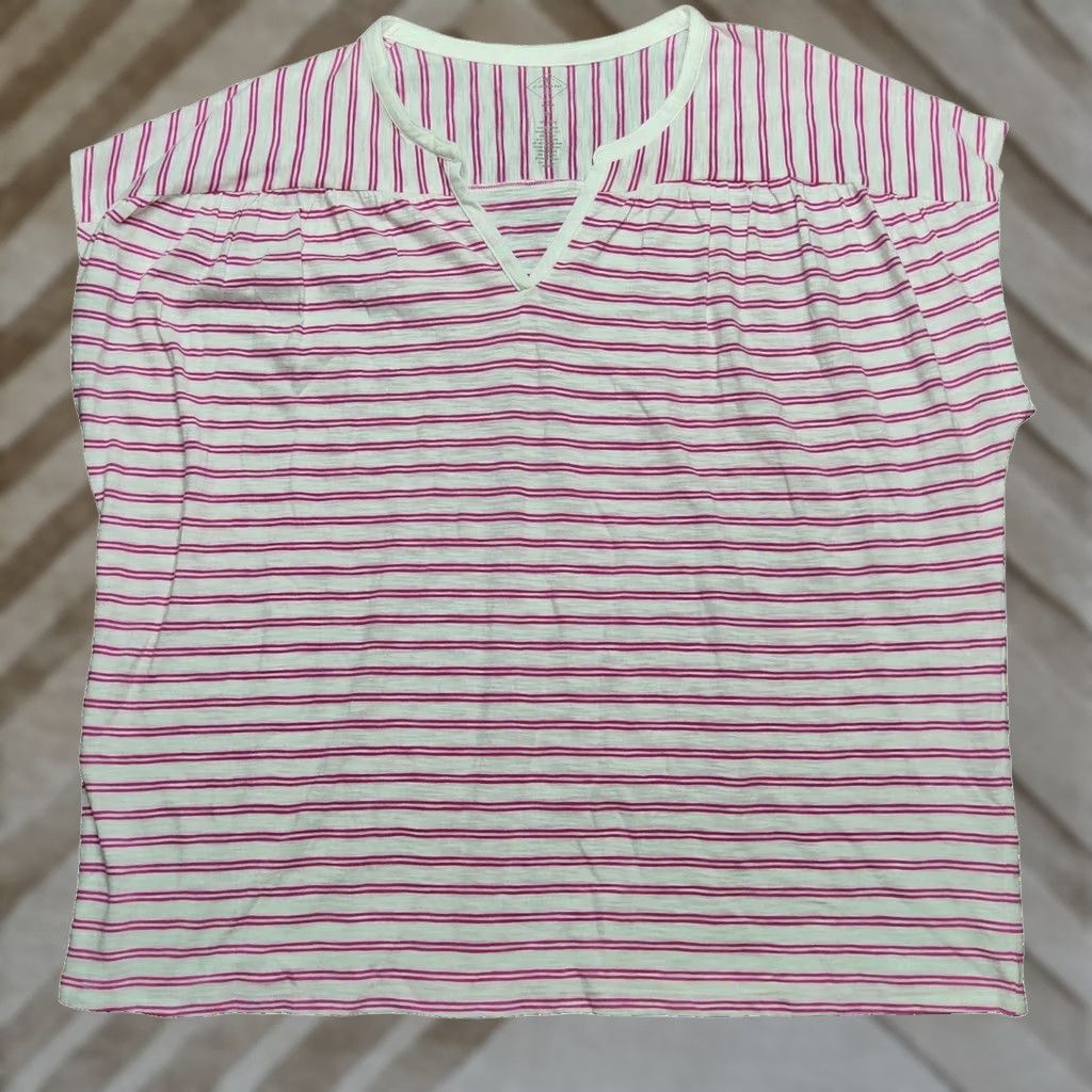 Vintage VINTAGE St. John's Bay Shirt Womens Plus 0X Pink Stripe Cap Sleeve V-Neck Pullover Shirt NEW Size XL / US 12-14 / IT 48-50 - 1 Thumbnail