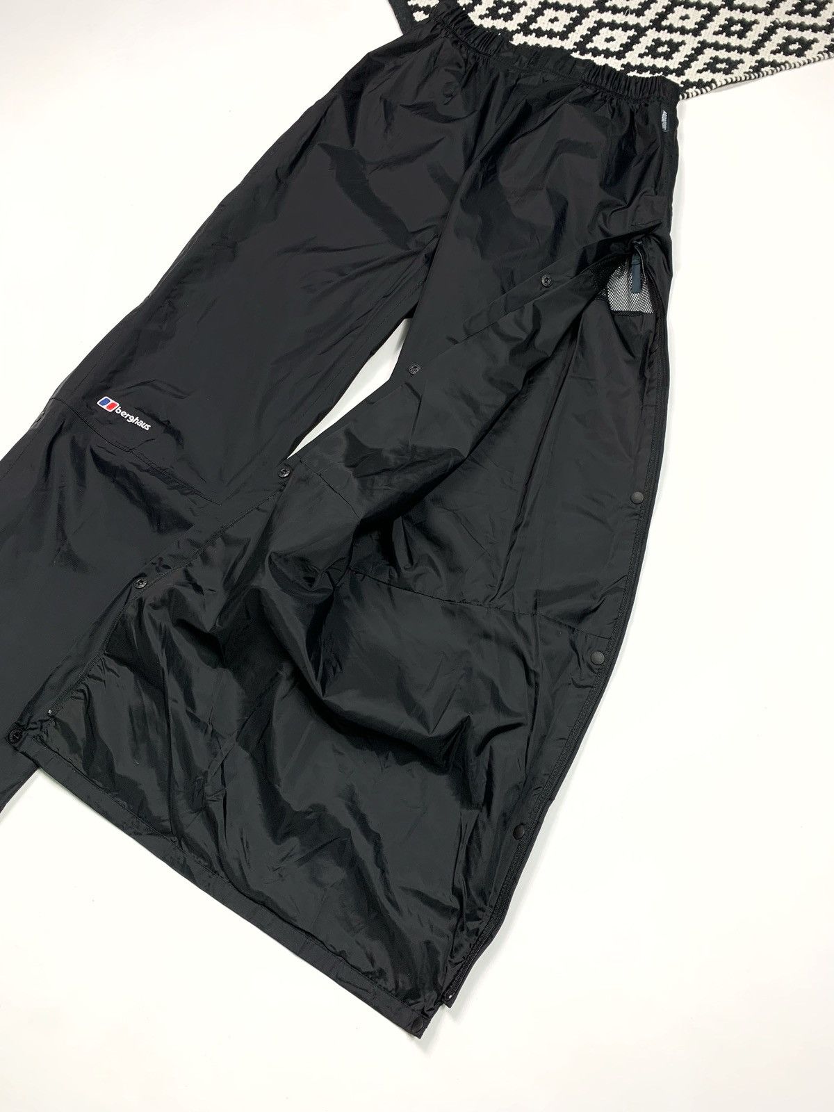 Berghaus Berghaus Trousers Nylon Aquafoil AQ2 Waterproof Pants Size US 33 - 5 Thumbnail