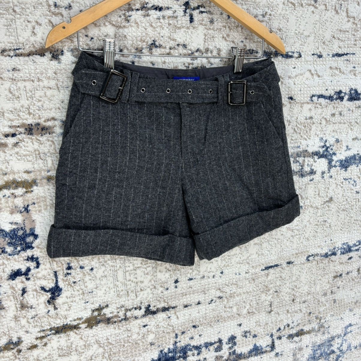 Burberry Vintage BURBERRY Blue Label Wool Short Pants Size 27" / US 4 / IT 40 - 3 Thumbnail
