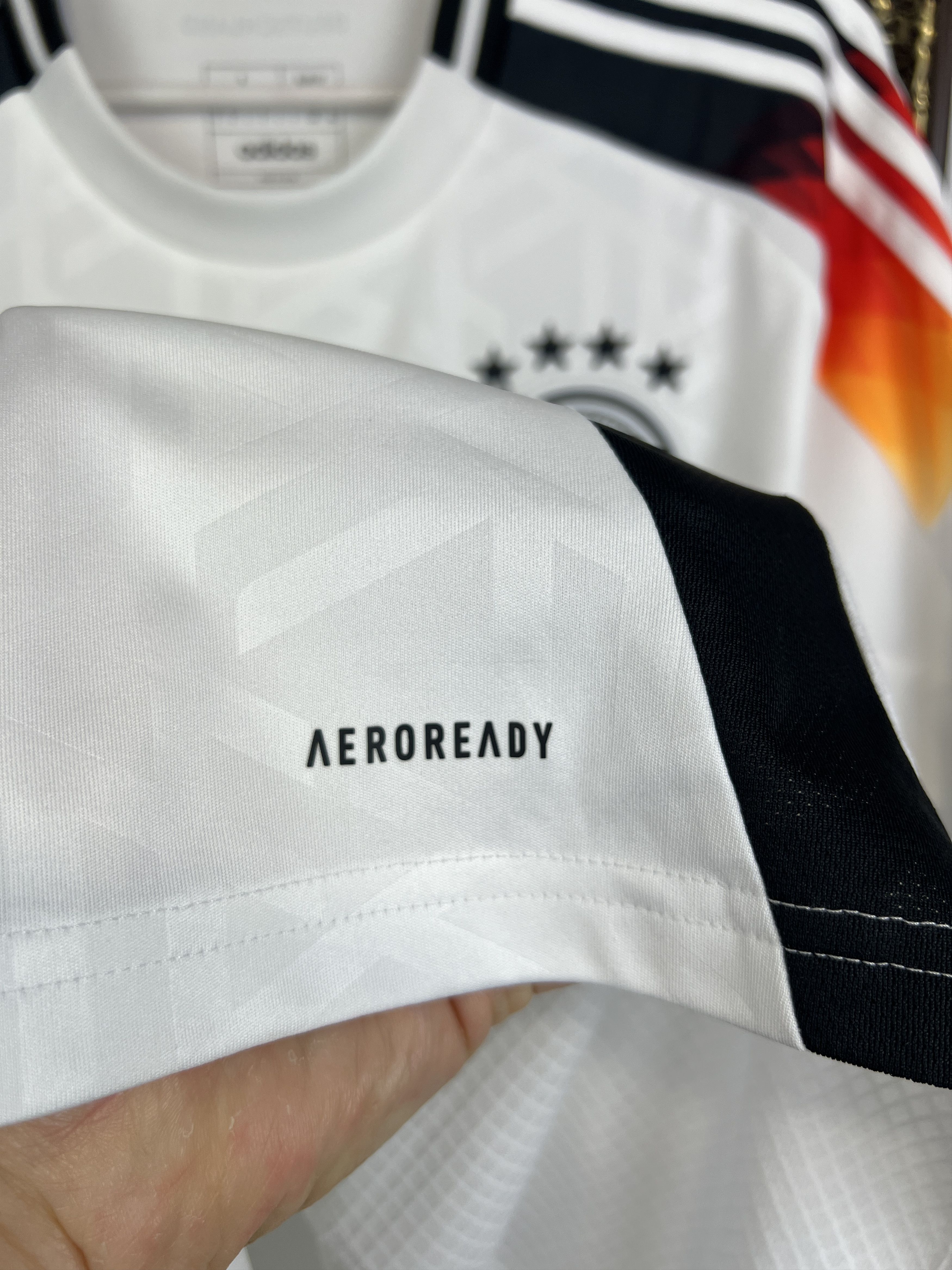 Adidas Germany Home football shirt 2024 Soccer Adidas Jersey Trikot Size US L / EU 52-54 / 3 - 4 Thumbnail