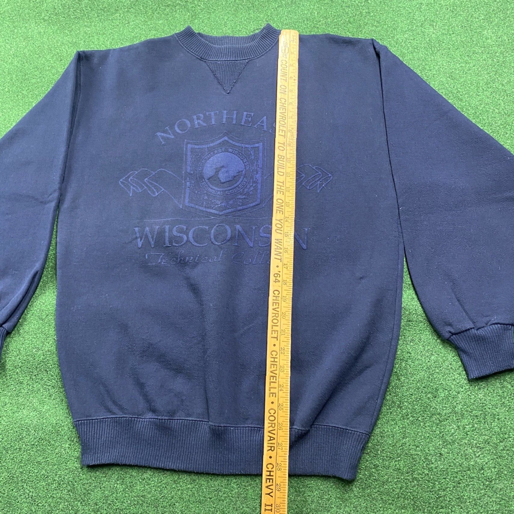 Vintage VINTAGE Northeast Wisconsin Sweatshirt Mens L Blue 90S College Logo Pullover Crew Neck Cotton Microfiber Graphic Print Sweatshirt Size US L / EU 52-54 / 3 - 6 Thumbnail