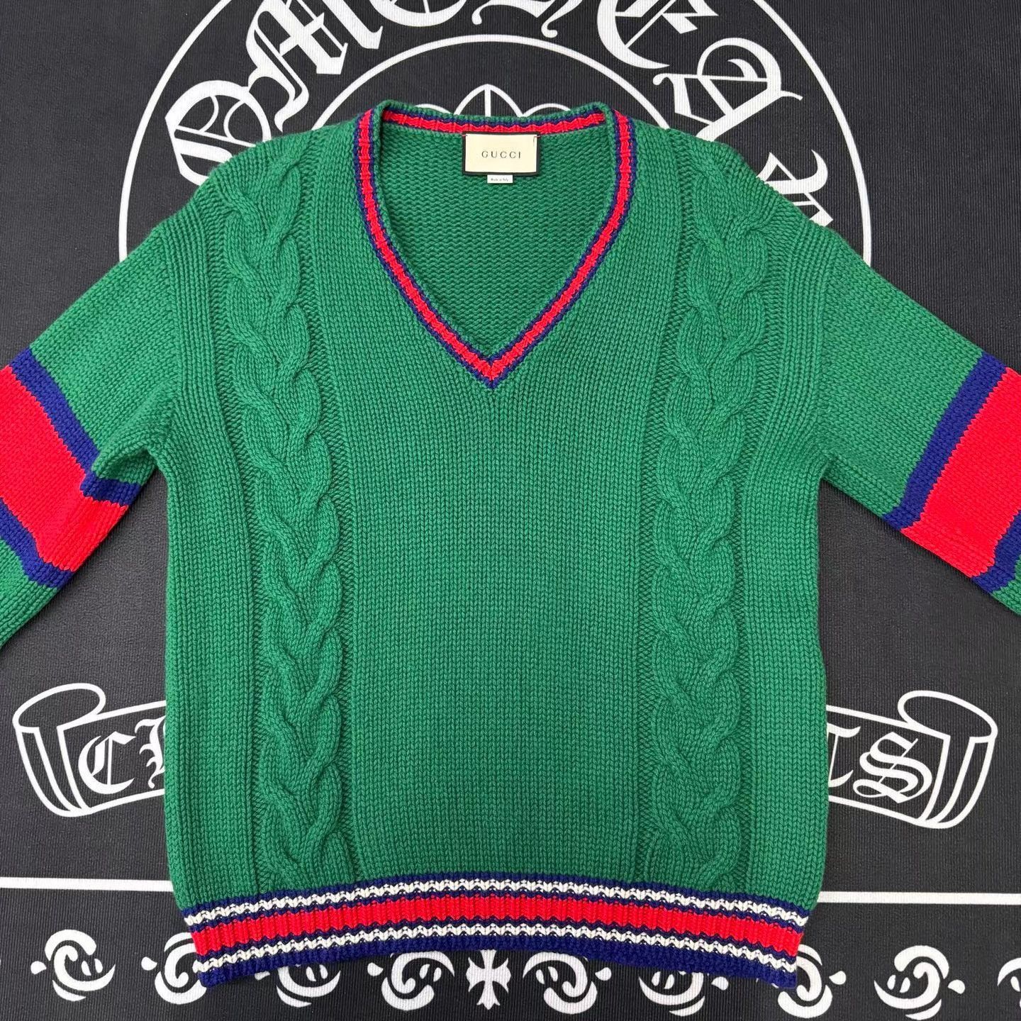 Gucci Green V-Neck Cable Knit Sweater Size M Size US M / EU 48-50 / 2 - 1 Thumbnail