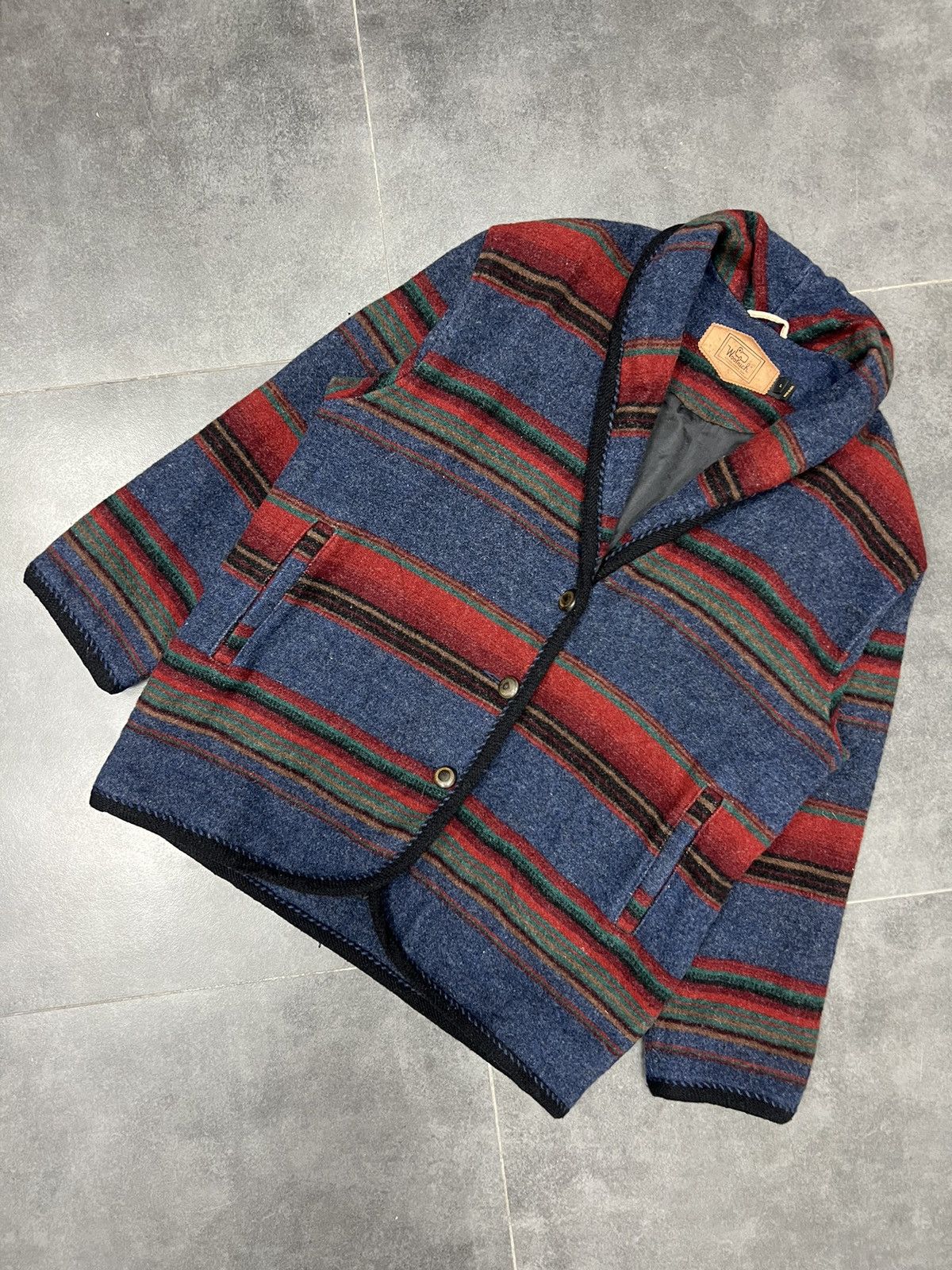 Woolrich Woolen Mills Vintage Woolrich Blanket Navajo Aztec Wool Jacket Coat Size US L / EU 52-54 / 3 - 3 Thumbnail