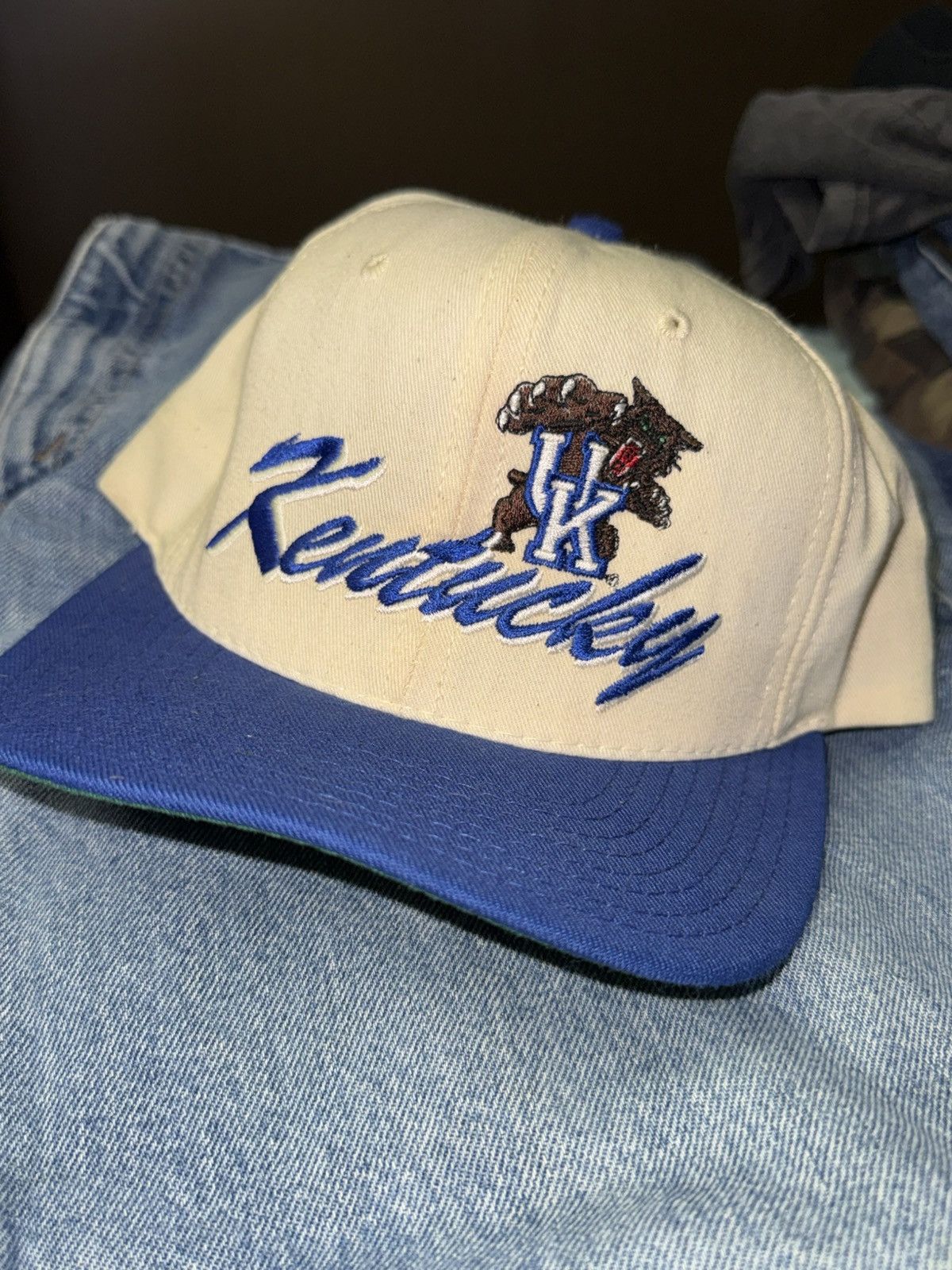 Other VINTAGE 1990s UNIVERSITY OF KENTUCKY WILDCATS SNAPBACK Size ONE SIZE - 1 Thumbnail