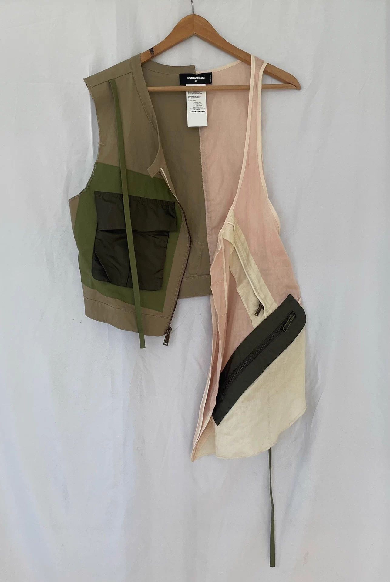 Dsquared2 Dsquared2 19SS Asymmetrical Vest Size US M / EU 48-50 / 2 - 1 Thumbnail