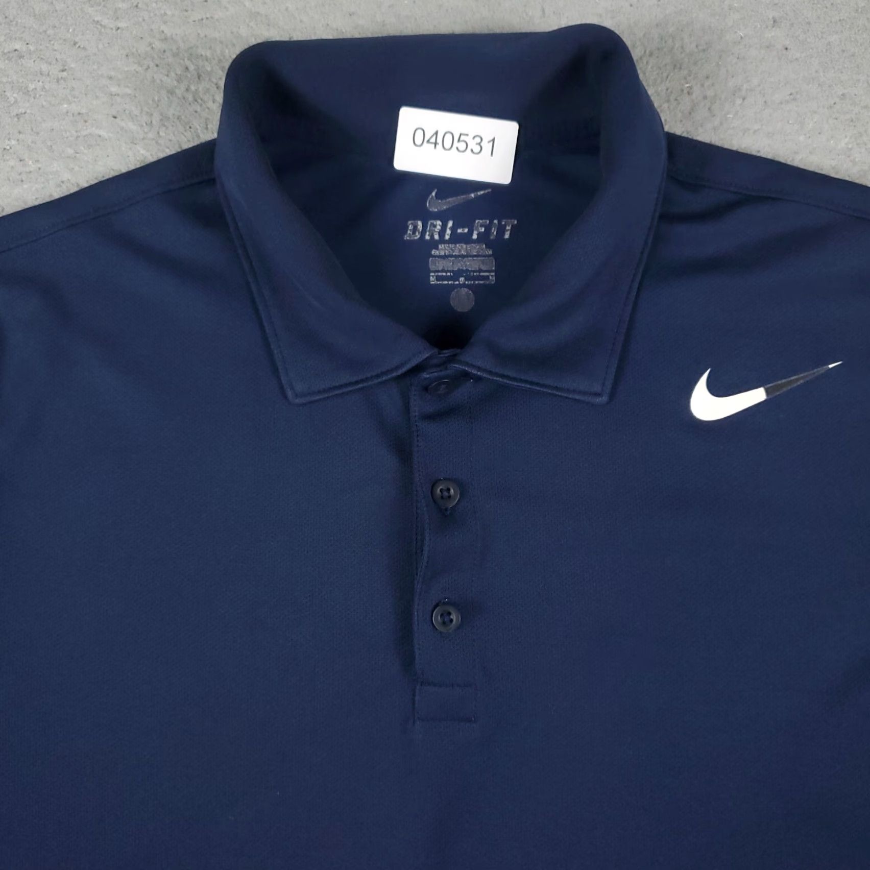 Nike Nike Golf Polo Shirt Mens Medium Blue Swoosh Logo Short Sleeve Core Comfort Regular Fit Casual Sport Size US M / EU 48-50 / 2 - 2 Thumbnail