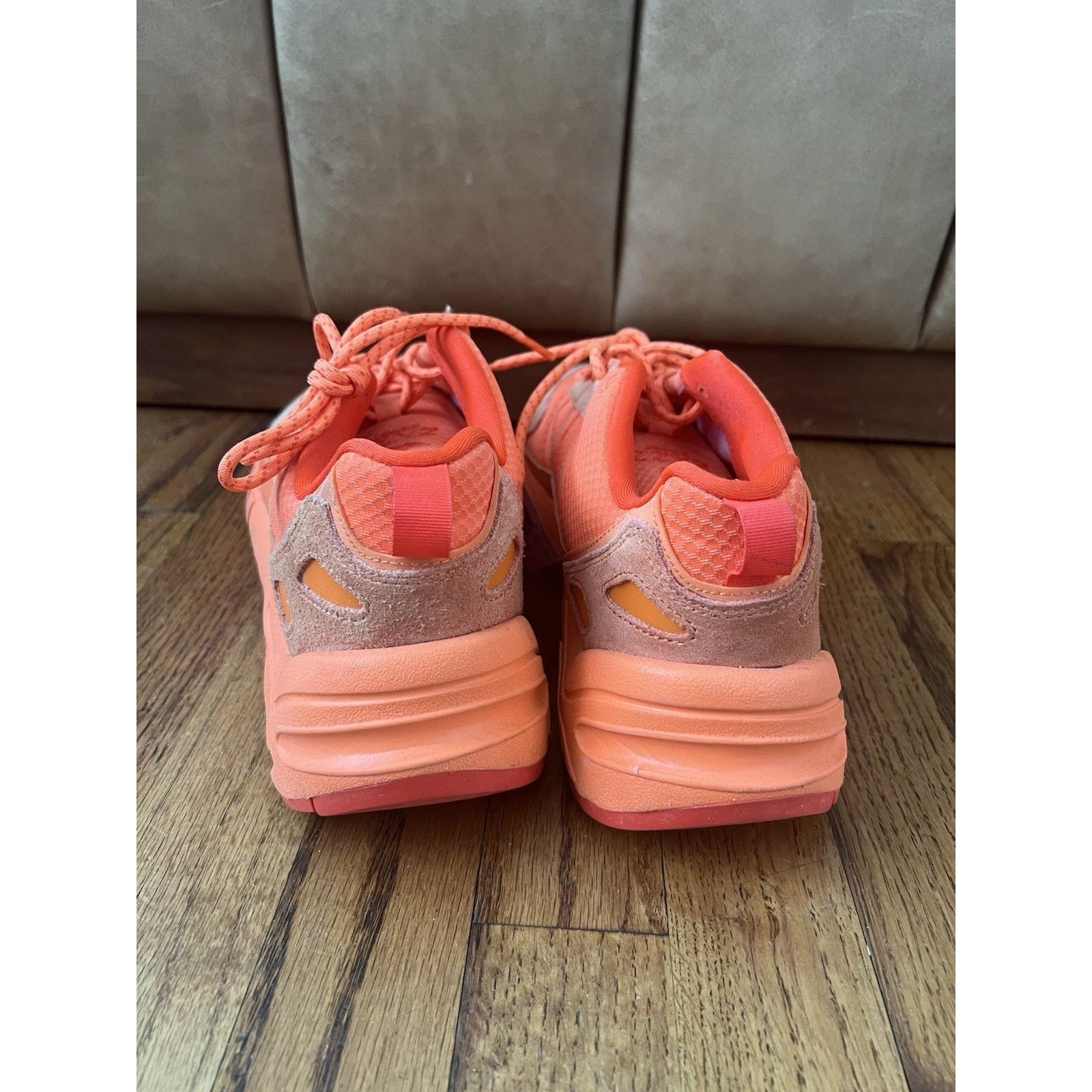 Adidas adidas ORIGINALS MEN'S ZX 22 BOOST SNEAKERS ORANGE RETRO Size US 11 / EU 44 - 5 Thumbnail
