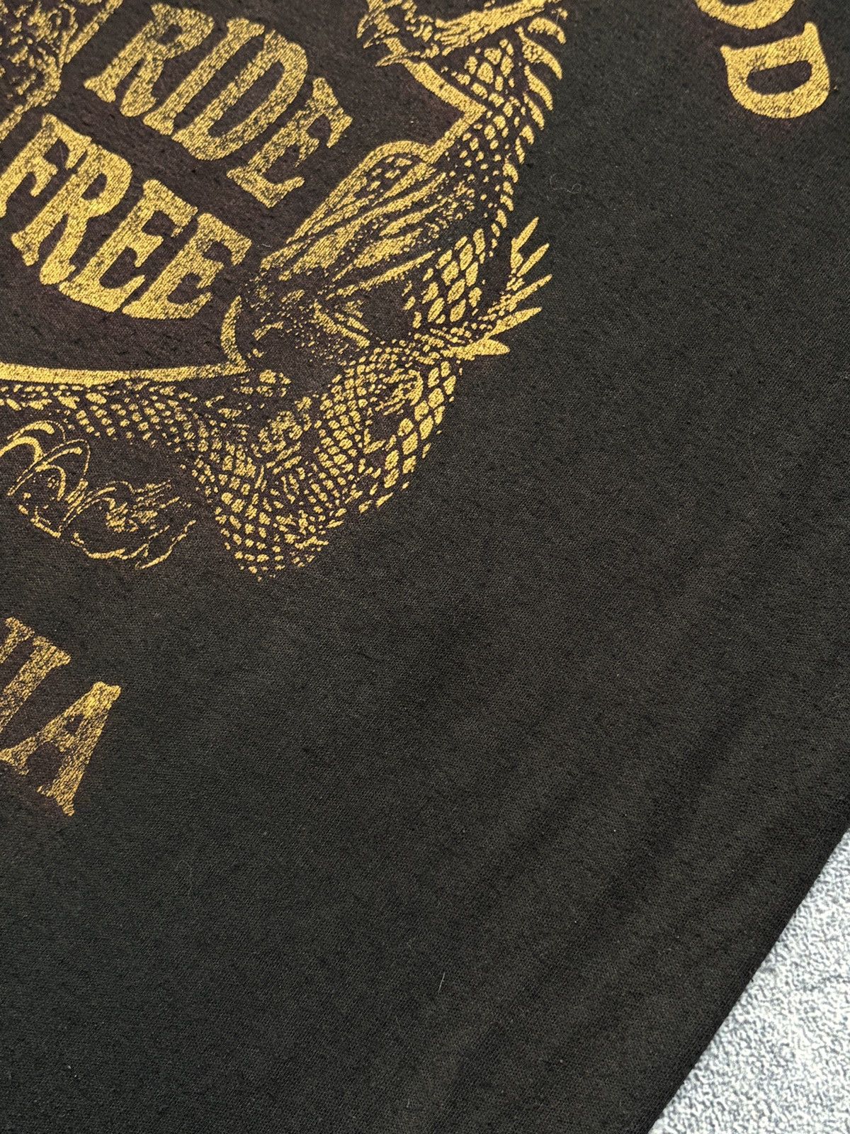 Harley Davidson Vintage 80s Harley Davidson Hollywood CA Eagle Tee L Size US L / EU 52-54 / 3 - 15 Thumbnail