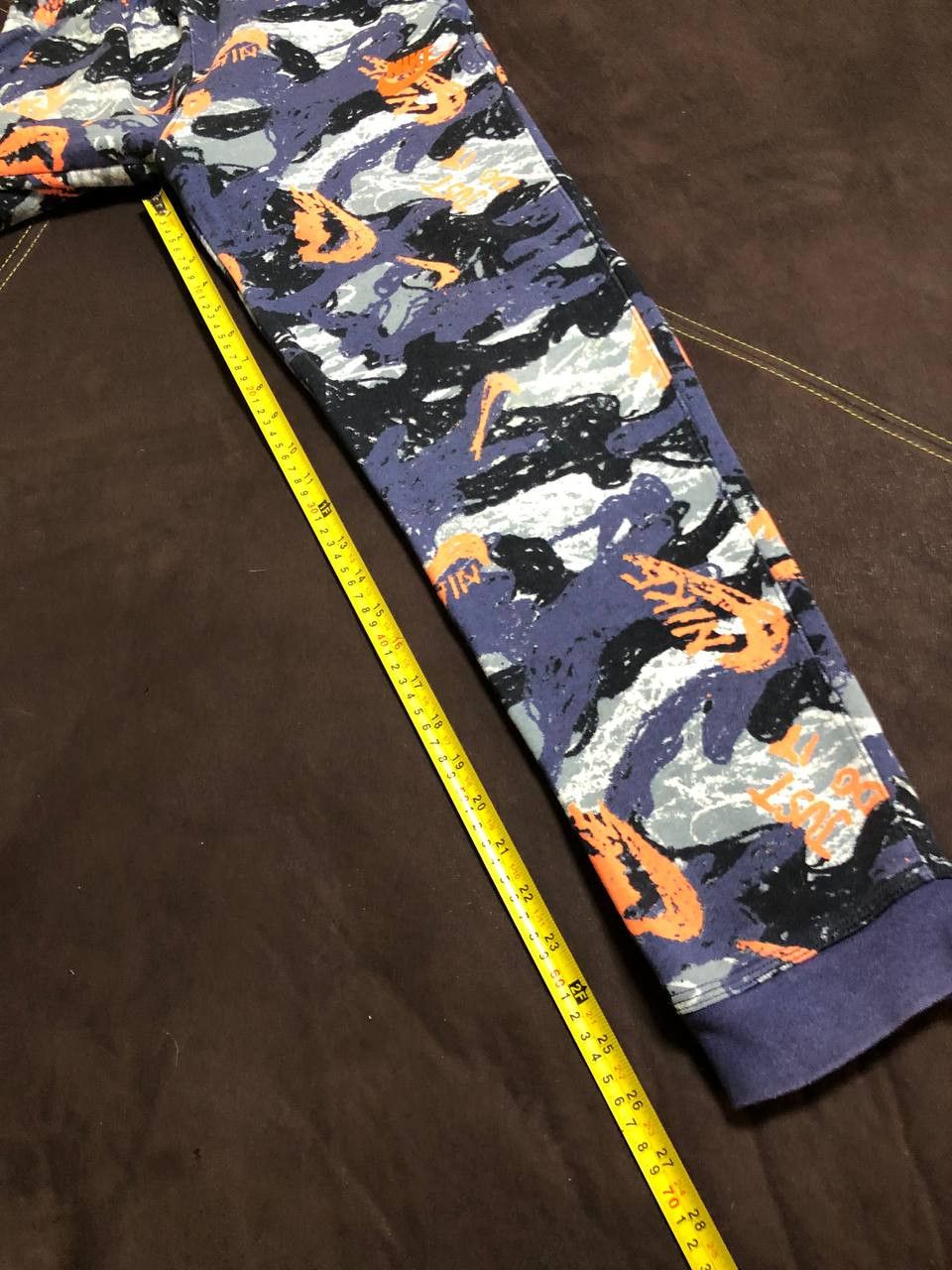 Nike Boys Nike Logo Multicolor Jogger Sweatpants Standard Fit Size US 29 - 7 Thumbnail