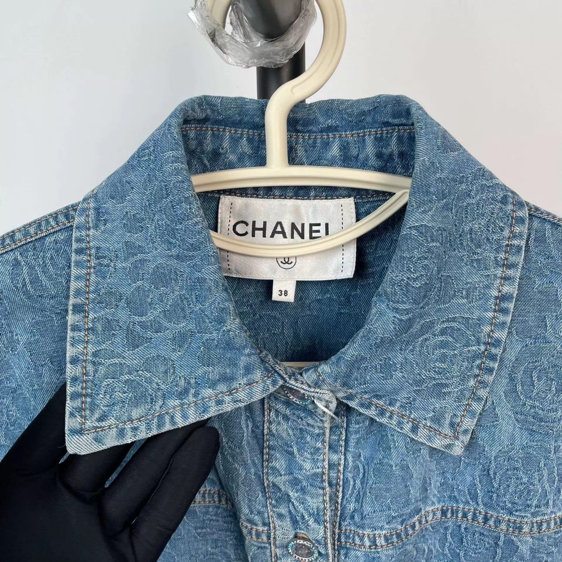Chanel Chanel 23P Blue Camellia Denim Vest 38 Size S / US 4 / IT 40 - 9 Thumbnail