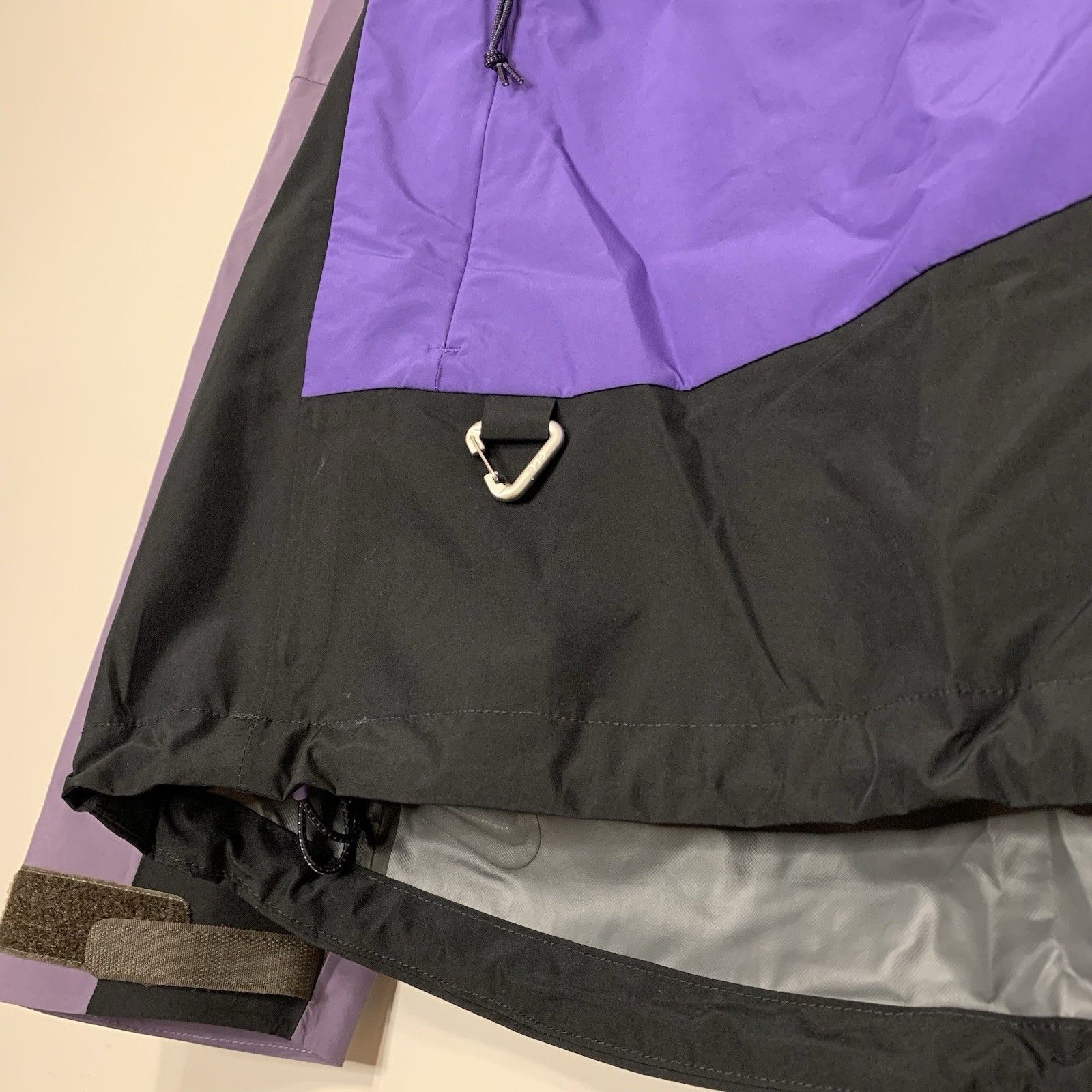 Nike ACG Nike ACG Storm Fit ADV Cascade Rain Jacket Purple Size S Size S / US 4 / IT 40 - 6 Thumbnail