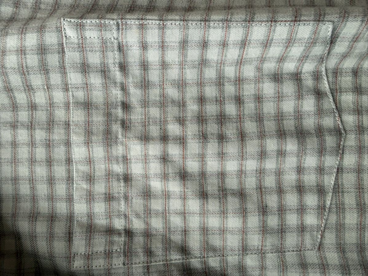 Vince Vince Classic Fit Button-Down Shirt — Size Medium | Neutral Size US M / EU 48-50 / 2 - 7 Thumbnail