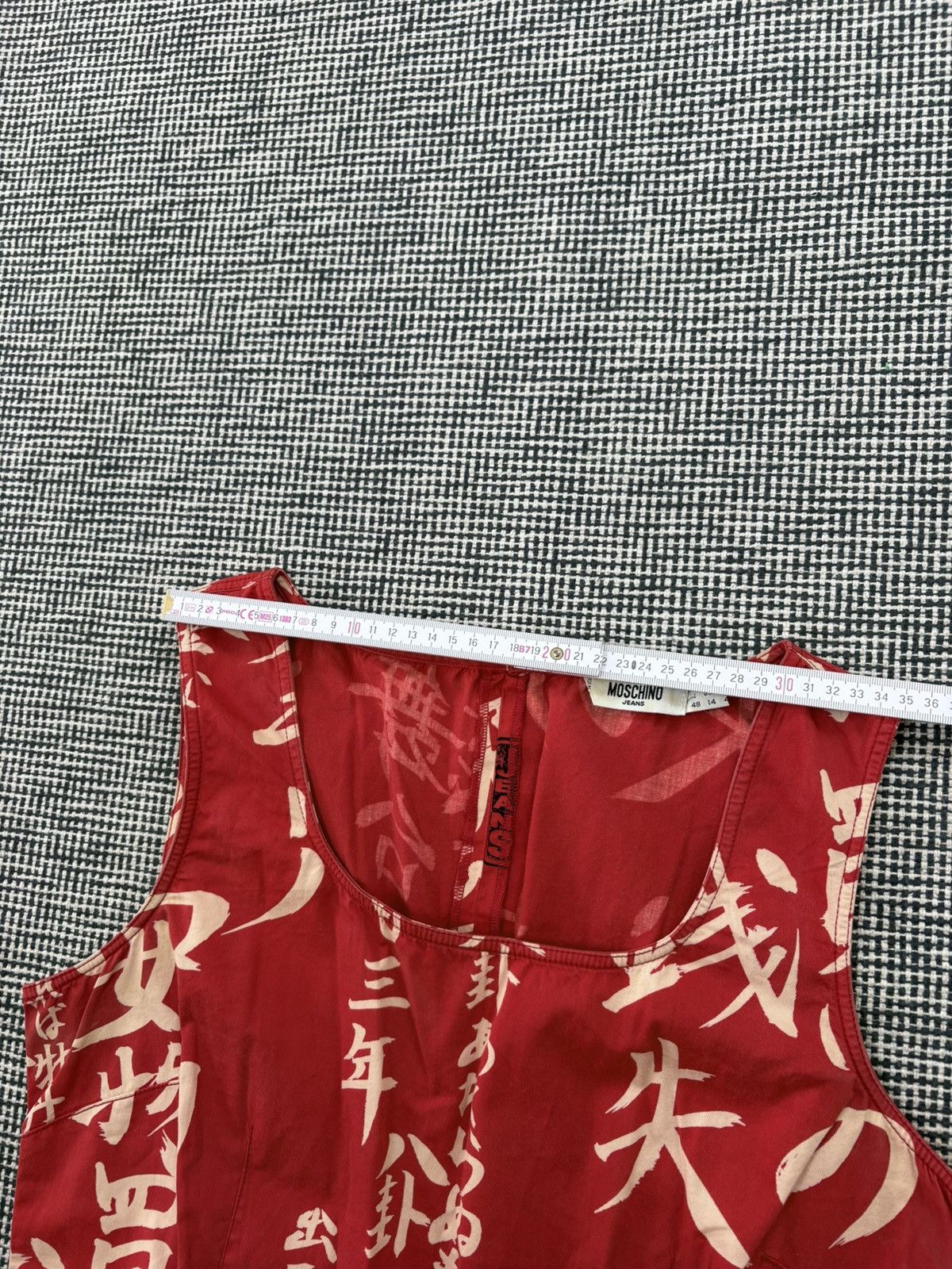 Moschino rare archive 90s moschino chinese script aop midi dress Size M / US 6-8 / IT 42-44 - 9 Thumbnail
