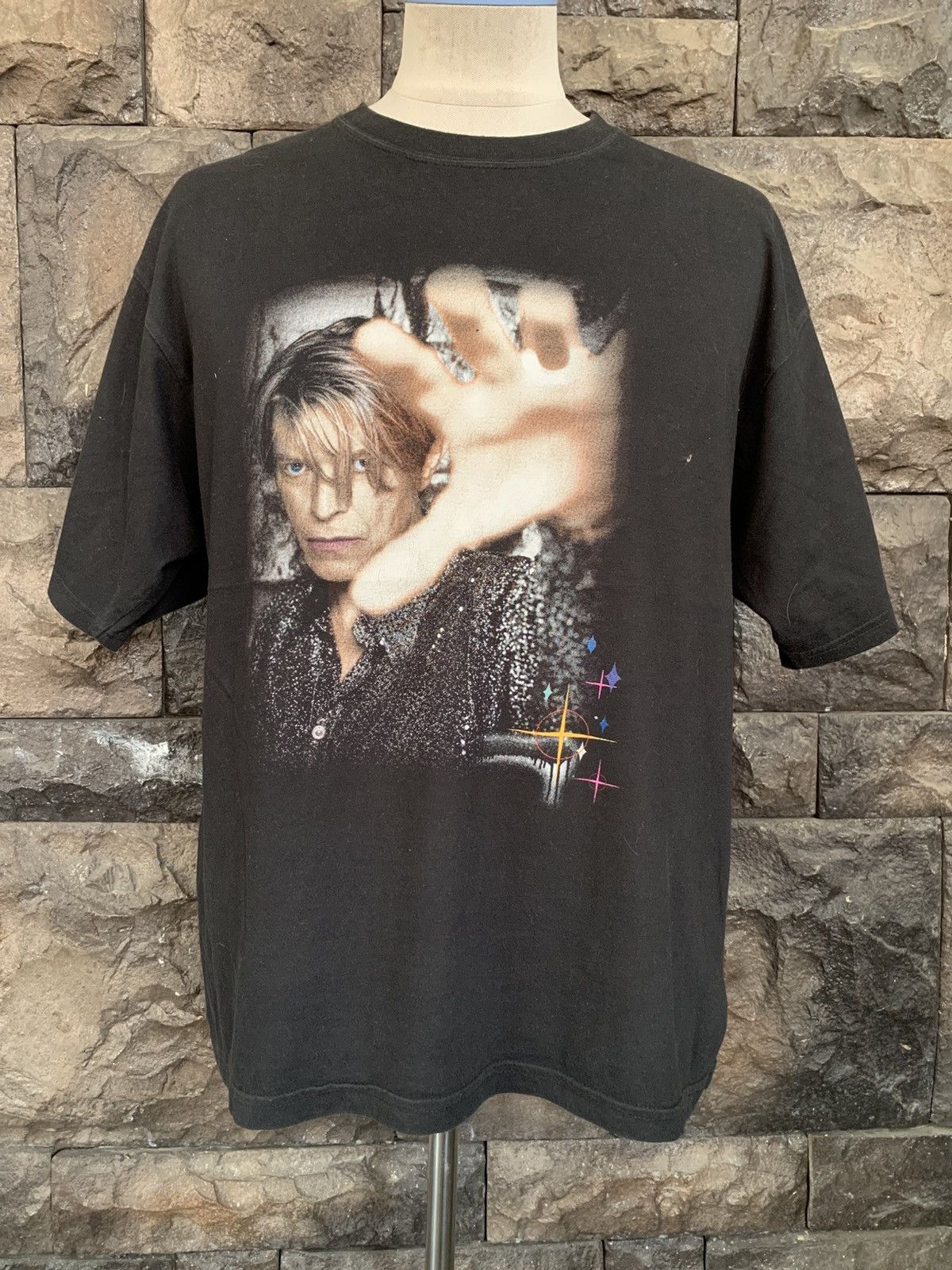 Vintage Vintage 2003 David Bowie Reality Tour English Singer T shirt Size US M / EU 48-50 / 2 - 1 Thumbnail