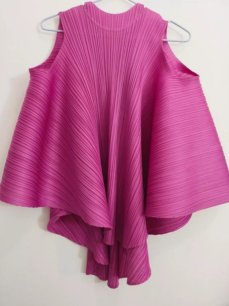 Issey Miyake Issey Miyake size:3 Pink pleated vest Size S / US 4 / IT 40 - 1 Thumbnail