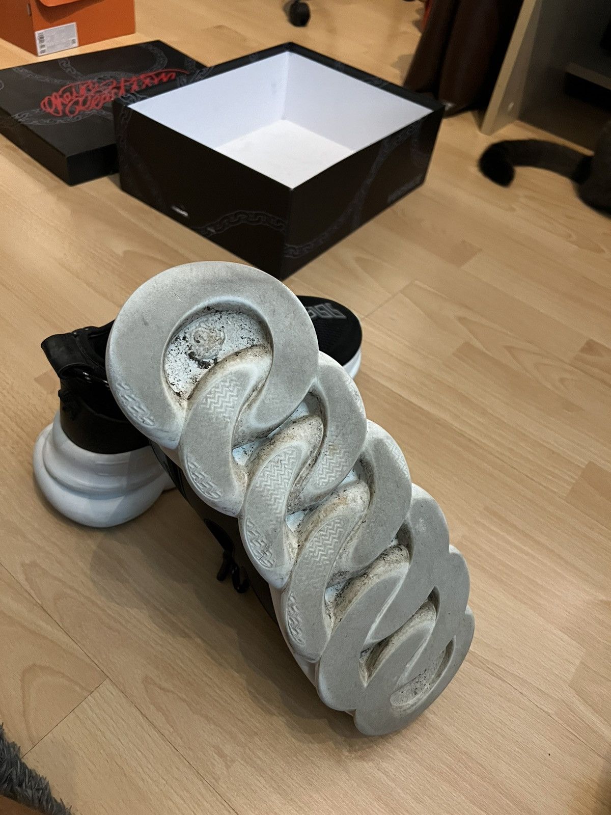 Versace Versace Chain reaction Sneakers Size US 10.5 / EU 43-44 - 6 Thumbnail