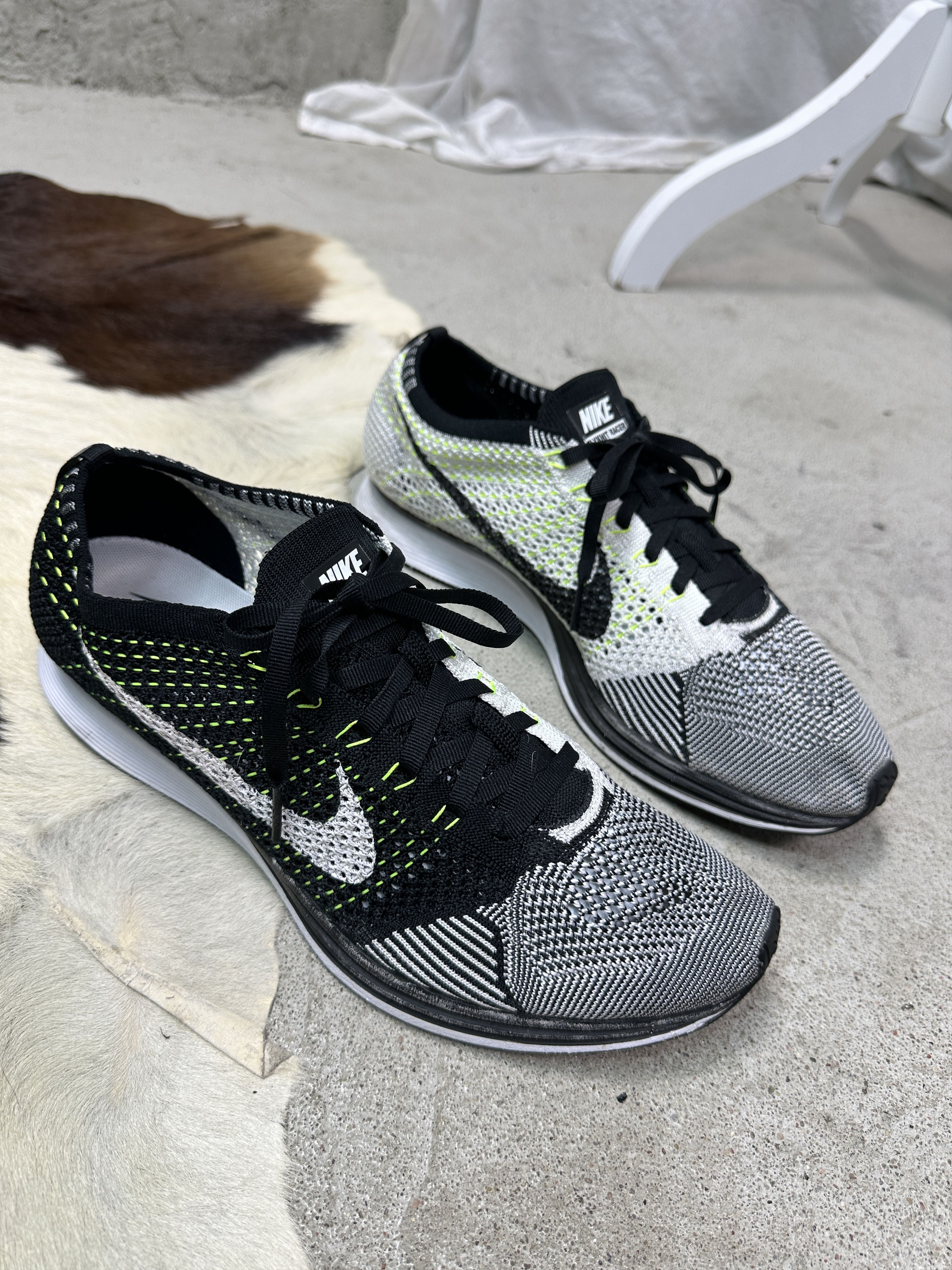 Nike Vintage Sporty Nike Racer Flyknit Orca Volt Sneakers Y2K Size US 11.5 / EU 44-45 - 1 Thumbnail