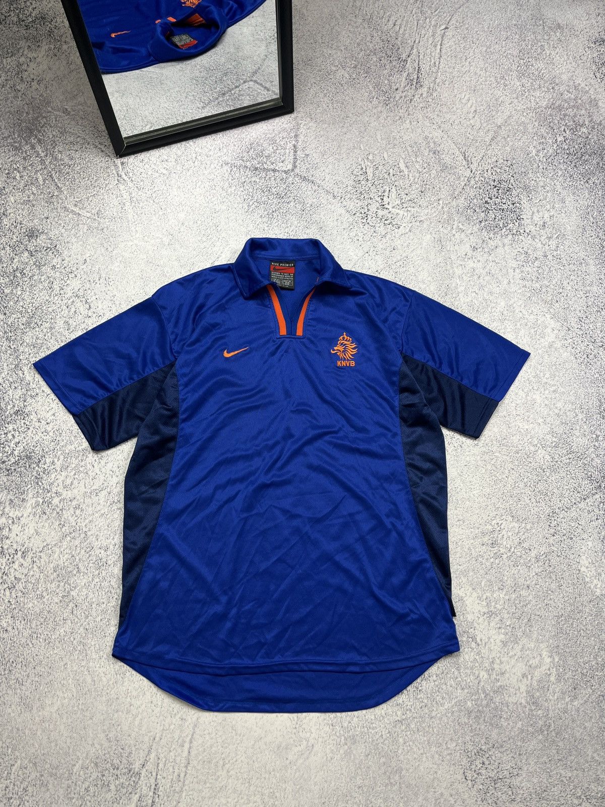 Nike Netherlands 1998/00 Away Shirt Nike Soccer Retro Jersey Size US XL / EU 56 / 4 - 1 Thumbnail