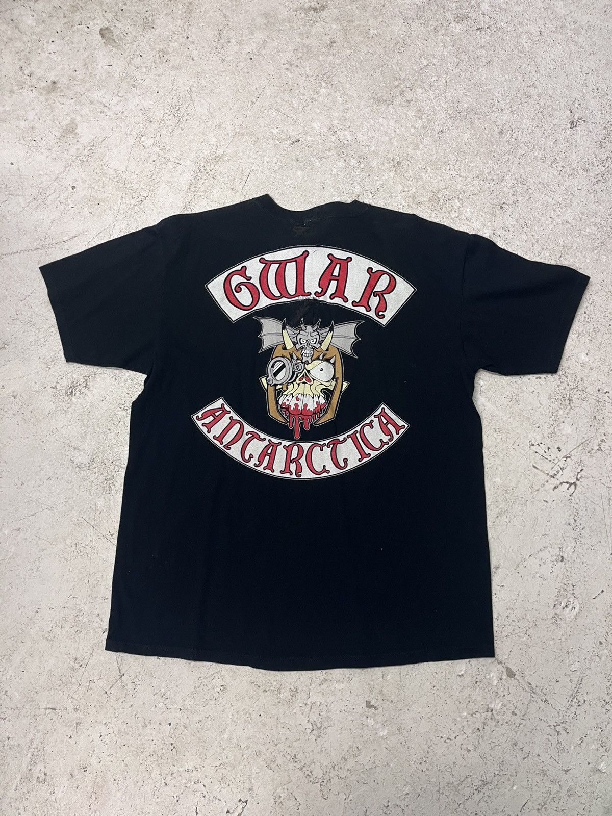 Band Tees Black gwar band tee Size US L / EU 52-54 / 3 - 4 Thumbnail
