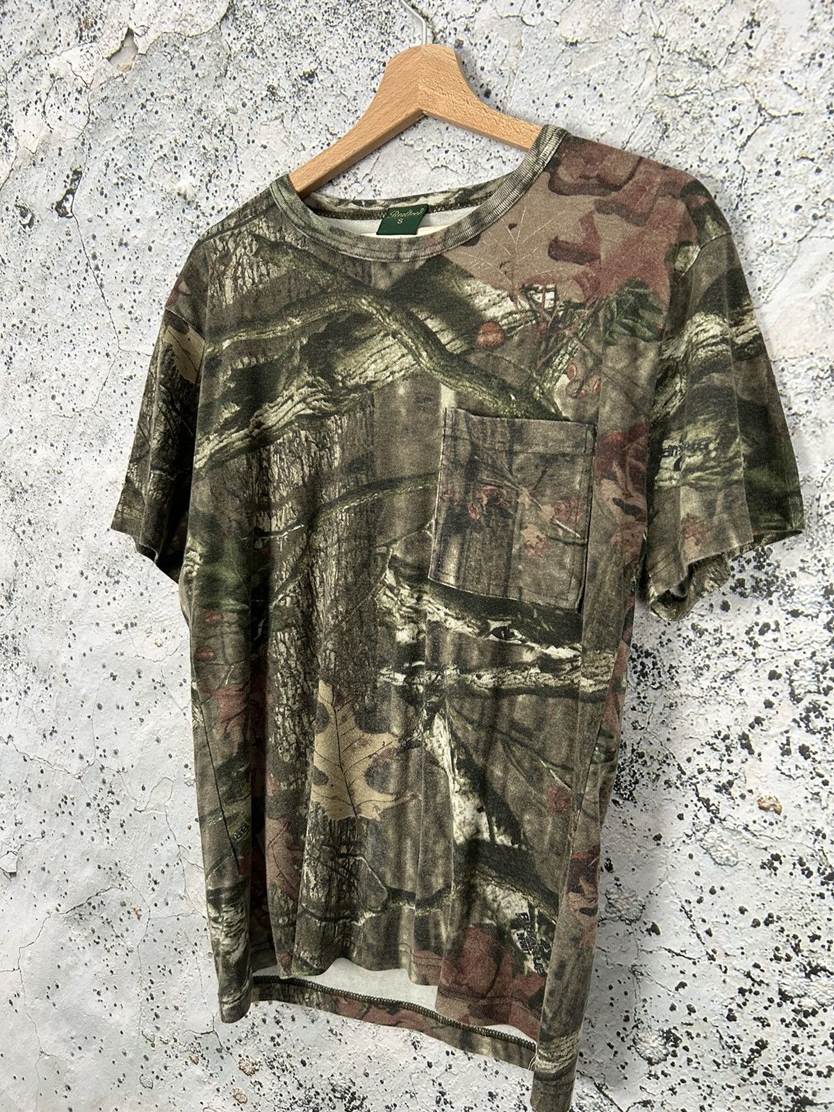 Realtree Vintage Realtree Hunting Outdoor Military Tee Hype Rare 90s Size US S / EU 44-46 / 1 - 2 Thumbnail