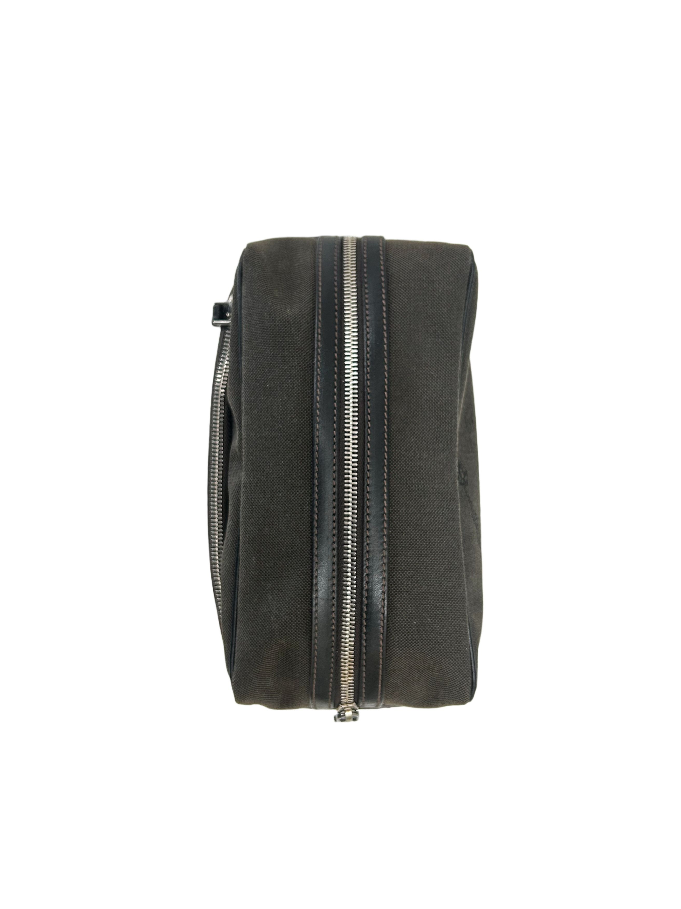 Prada Prada Wash Bag WithEmbroidered / Royal Crest With Leather D Size ONE SIZE - 2 Thumbnail