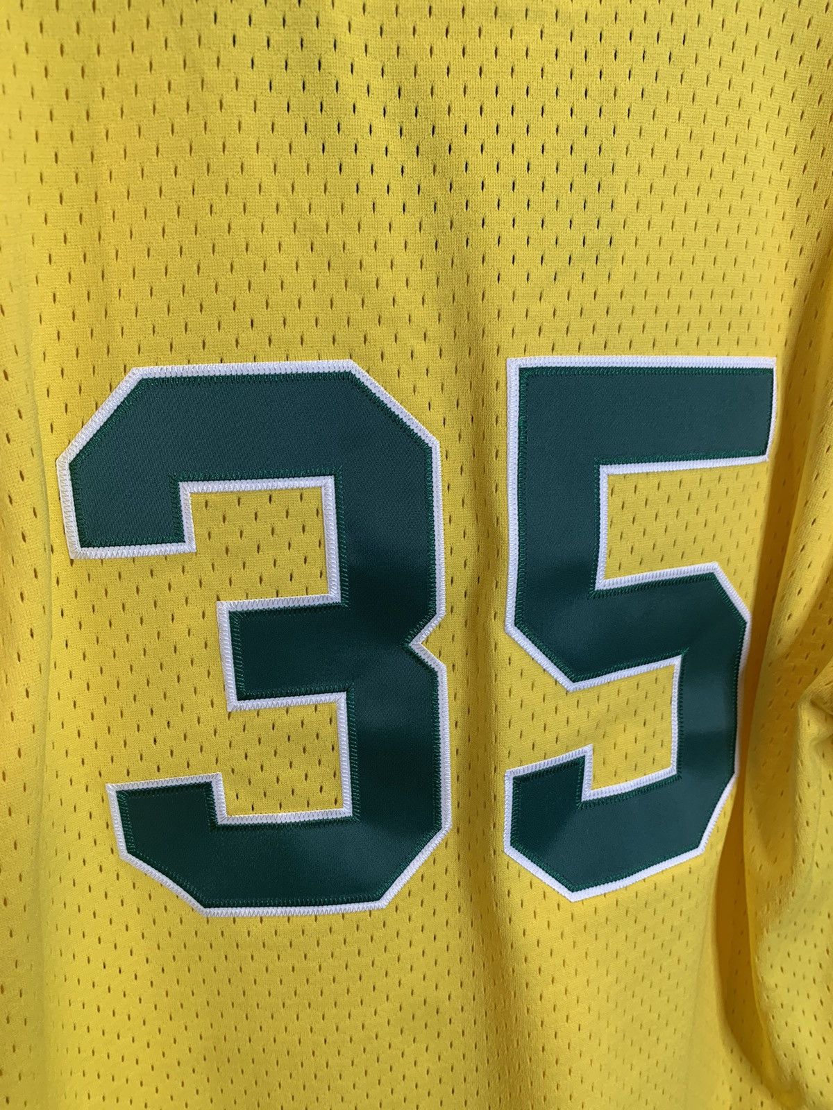 Cooperstown Collection *RARE* New Ricky Henderson Oakland As Mitchell & Ness Jersey Size US M / EU 48-50 / 2 - 6 Thumbnail
