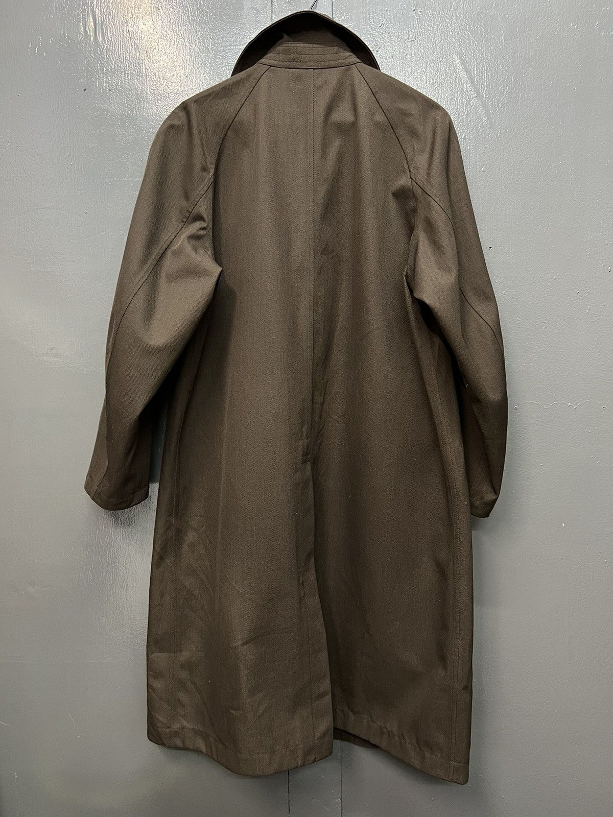 Uniqlo 🔥UNIQLO WATERPROOF LONG COAT Size US M / EU 48-50 / 2 - 6 Thumbnail