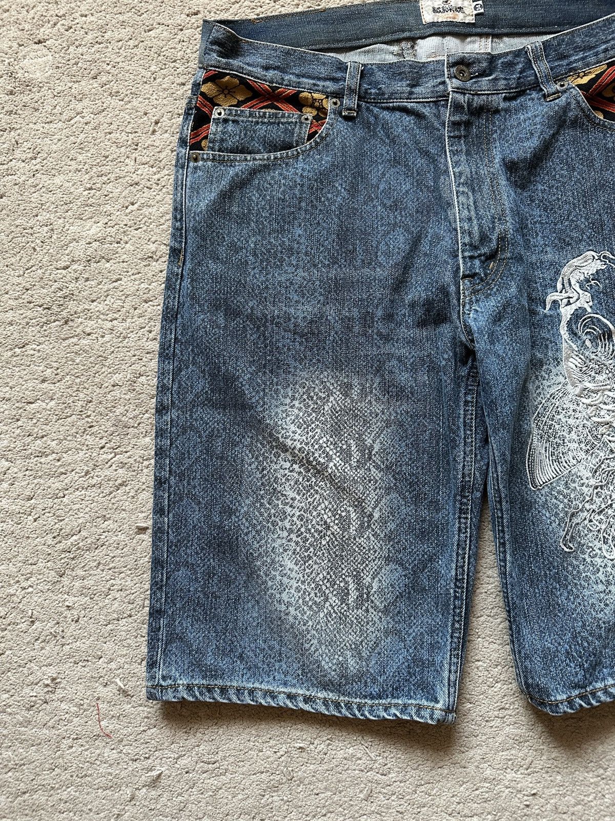 Karakuri Tamashii 1990s Karakuri Tamashi Koi Fish Snake skin Denim Short/Jorts Size US 35 - 3 Thumbnail