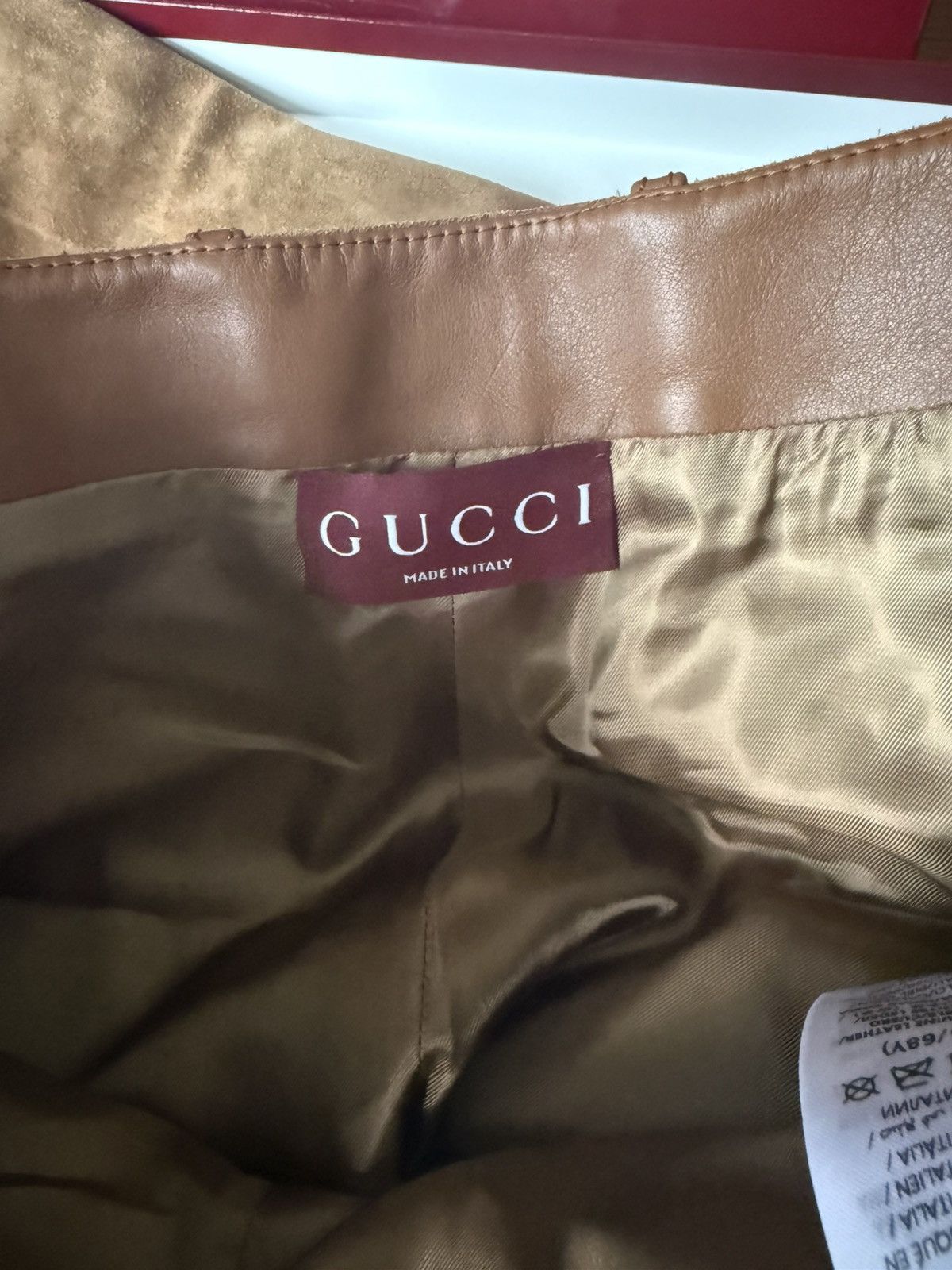 Gucci BNWT Gucci Horsebit-Detail Cropped Suede Trousers Size 27" / US 4 / IT 40 - 3 Thumbnail