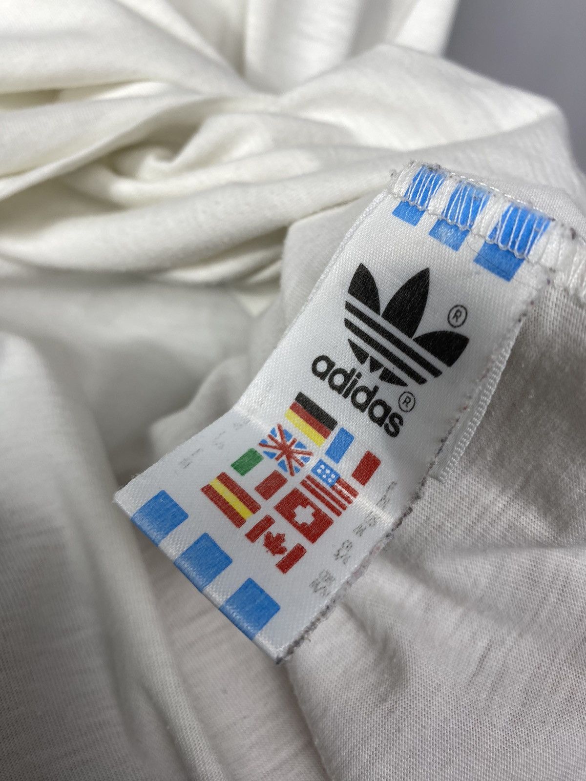 Adidas × Vintage Vintage 90s Adidas T Shirt Big Logo Style Boxy Rap Size US M / EU 48-50 / 2 - 11 Thumbnail