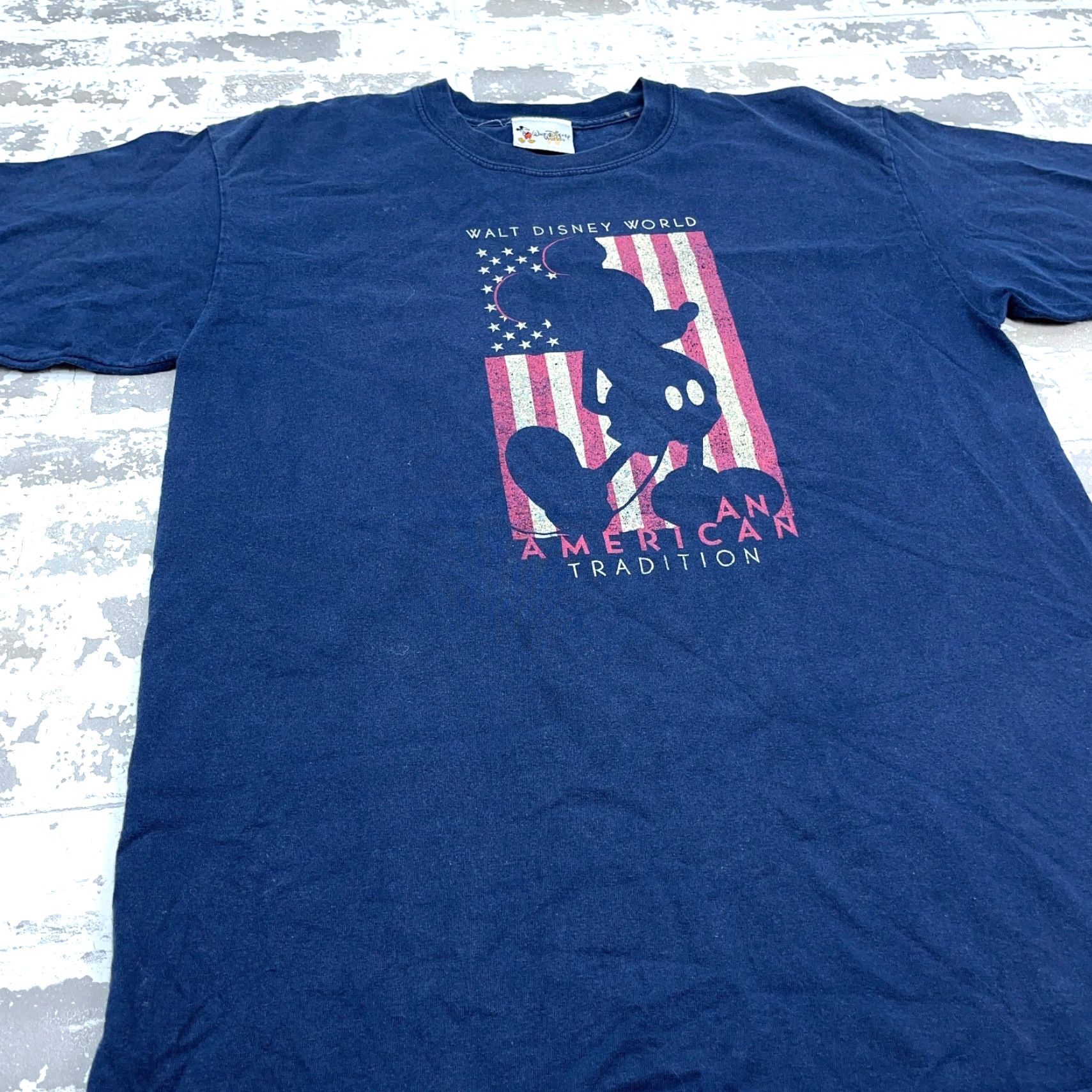 Disney VINTAGE Disney Shirt Men L Blue Mickey Mouse American Flag Y2K 00s Cyber Graphic Print Tee Crew Neck Short Sleeve Logo Disney Mens Blue 1990s 1999s Size US L / EU 52-54 / 3 - 5 Thumbnail