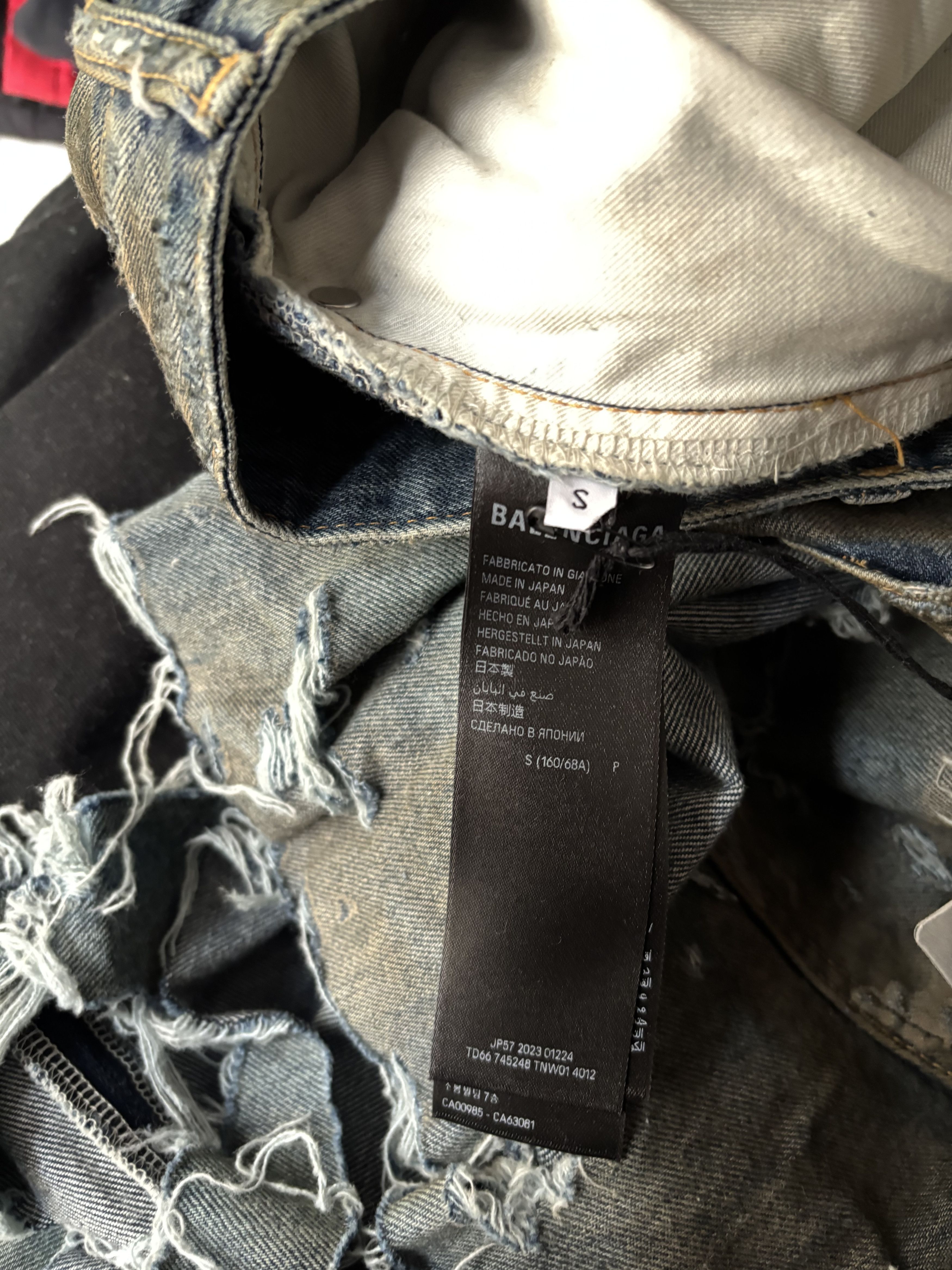 Balenciaga Super Destroyed Denim Balenciaga Small Oversized Mud show Size US 34 / EU 50 - 9 Thumbnail