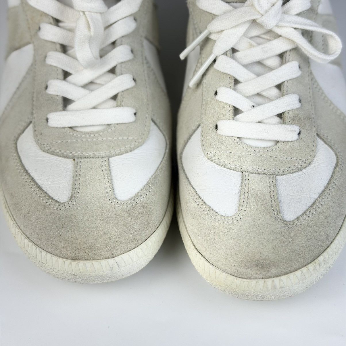 Maison Margiela Maison Margiela Replica GAT White Size US 7 / EU 40 - 10 Thumbnail