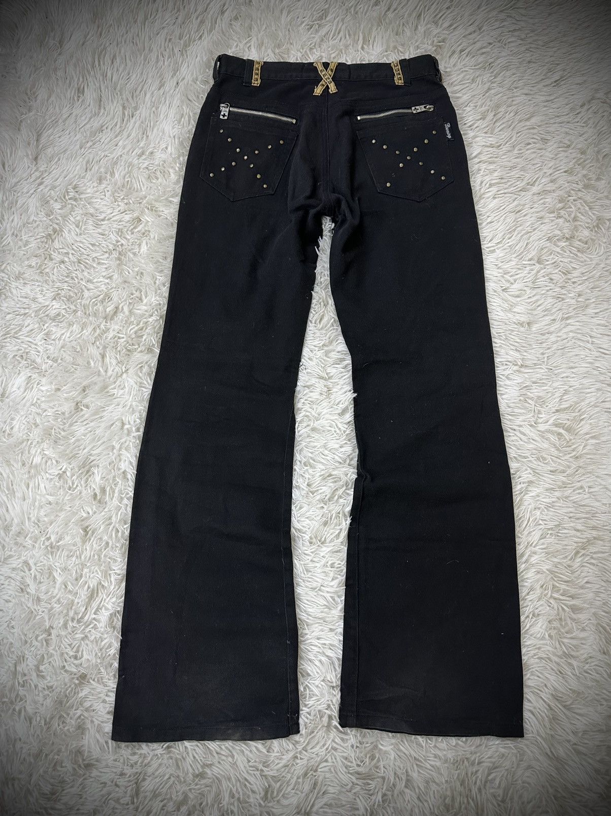 If Six Was Nine rare 2000s i6w9 BERNING SHO flare studded punk jeans Size US 30 / EU 46 - 8 Thumbnail