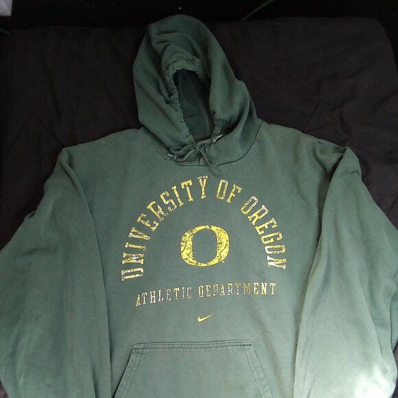 NCAA × Nike × Vintage Vintage Nike Oregon Ducks Athletic Dept. Hoodie Sweatshirt Size US XXL / EU 58 / 5 - 2 Thumbnail