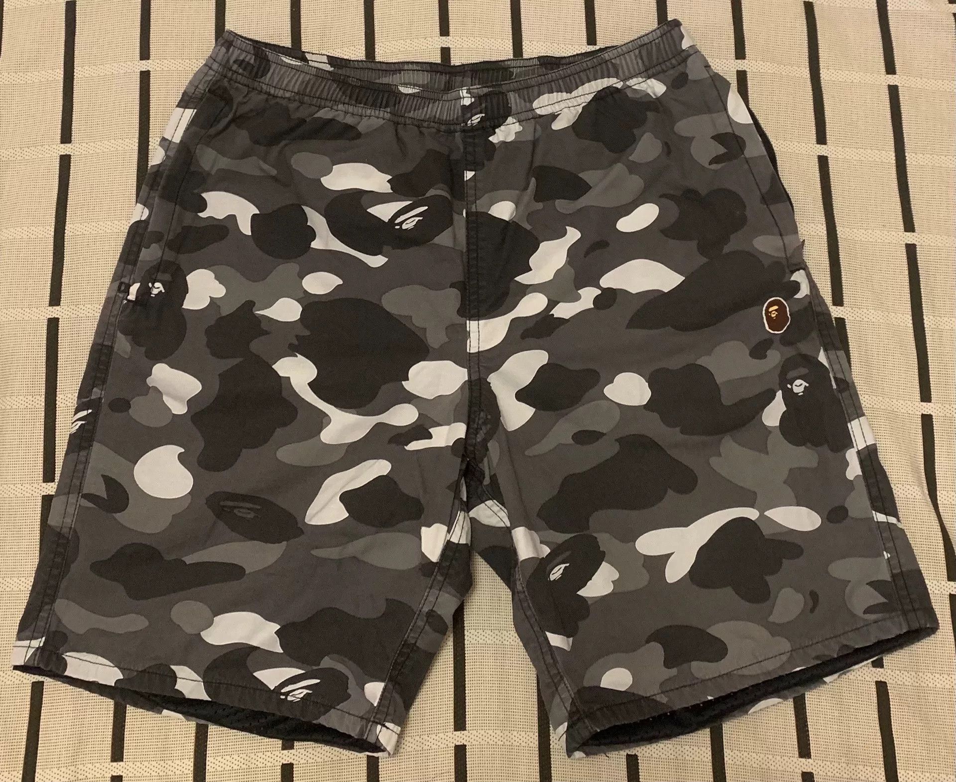 Bape Bape Camo Glow Casual Pants L Men Size US 34 / EU 50 - 1 Thumbnail