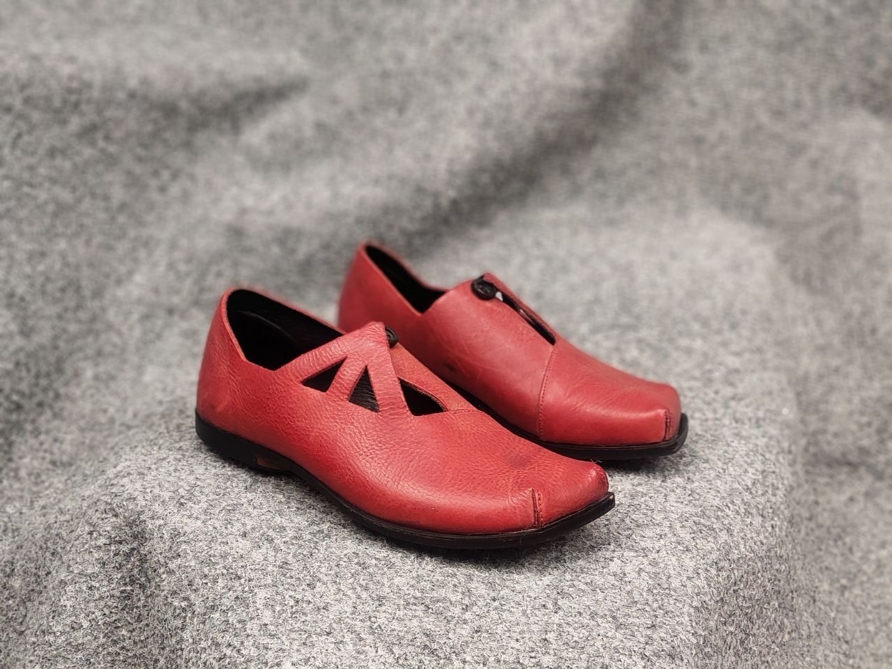 CYDWOQ Cydwoq Handmade Design Leather Sandals Shoes Custom Red Size US 7 / IT 37 - 4 Thumbnail