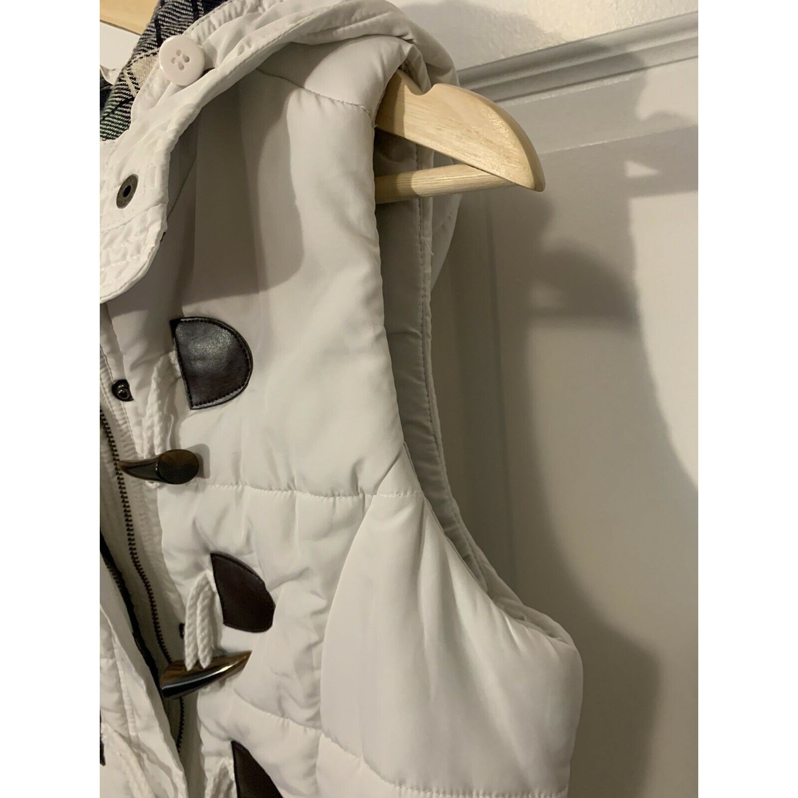 Other Love Tree white plaid lined women’s Sz S zipper closure hood Size S / US 4 / IT 40 - 4 Thumbnail