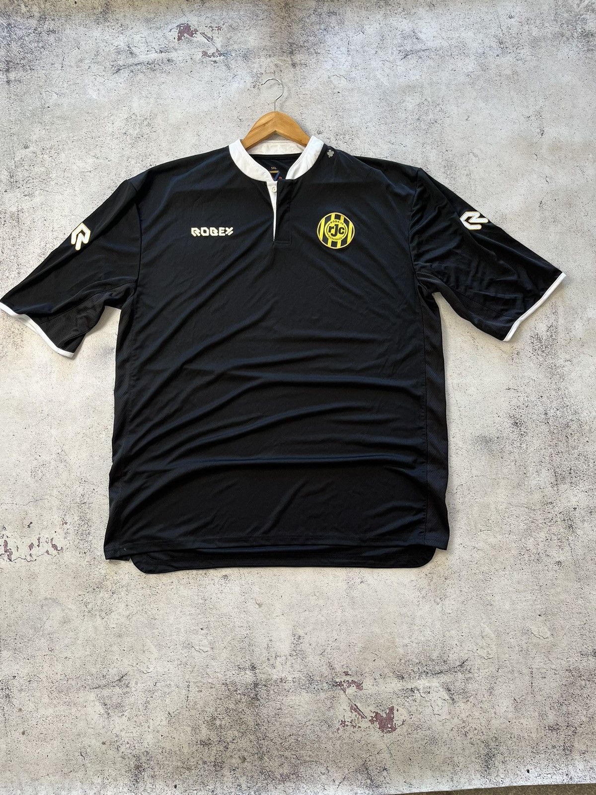 Other ROBEX RODA JC KERKRADE SOCCER JERSEY FOOTBALL SHIRT SIZE 5XL Size US XXL / EU 58 / 5 - 1 Thumbnail