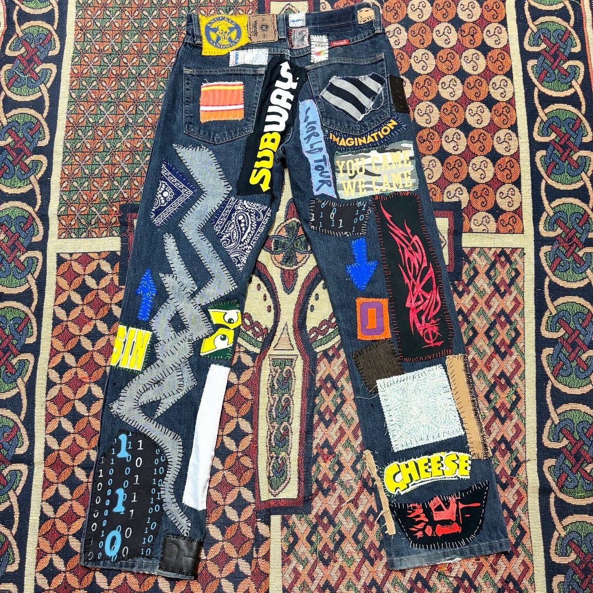 Wrangler Custom Handstitched Patch Collage Style Wrangler Jeans Size US 29 - 2 Thumbnail
