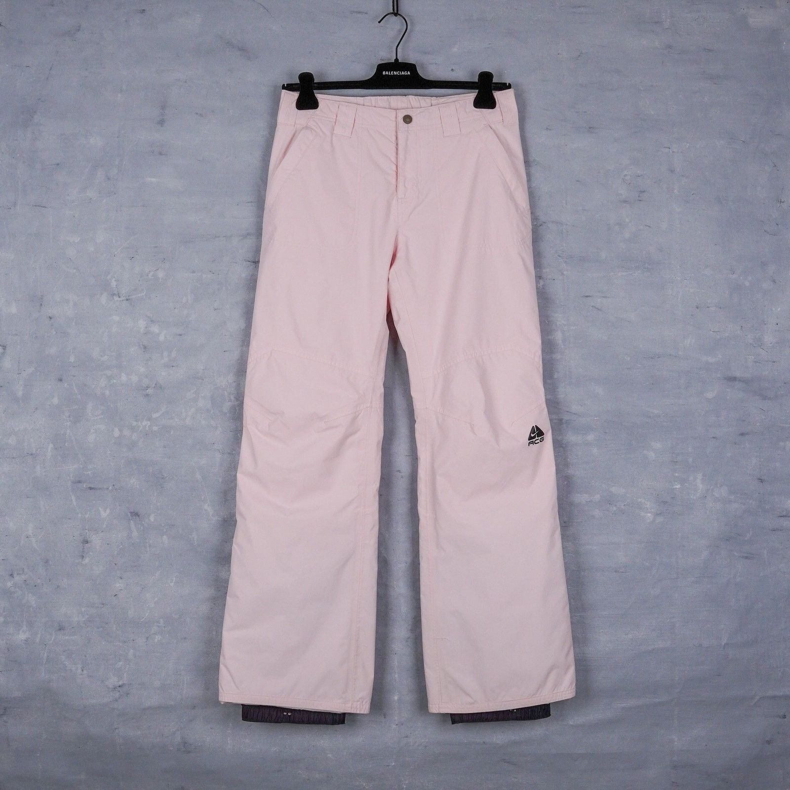 Nike ACG Nike acg light pink tech snow outer layer trousers pants Size 30" / US 8 / IT 44 - 1 Thumbnail