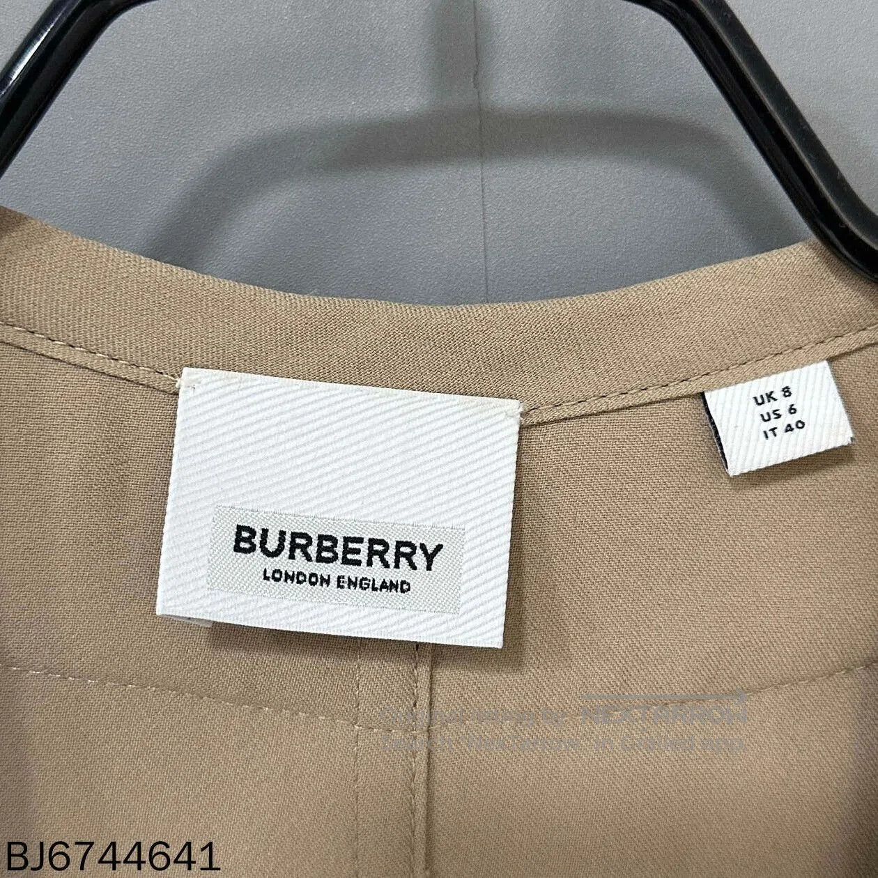 Burberry Burberry Belted Sleeveless Long Coat. Size XS / US 0-2 / IT 36-38 - 3 Thumbnail