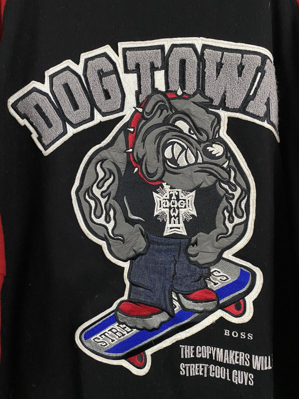 Dogtown ✅️DOG TOWN SKATEBOARD VARSITY BIG LOGO Size US XL / EU 56 / 4 - 7 Thumbnail