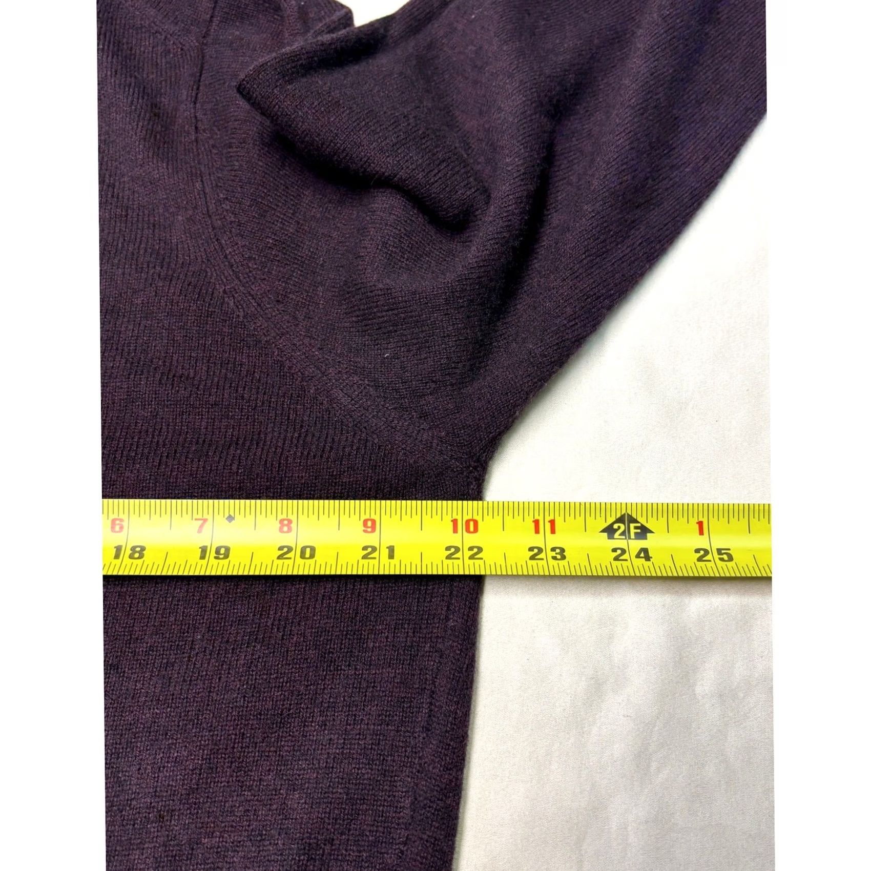 Rodd & Gunn Rodd & Gunn Mens XL Purple Cashmere Wool Blend Crew Neck Knit Sweater Size US XL / EU 56 / 4 - 6 Thumbnail