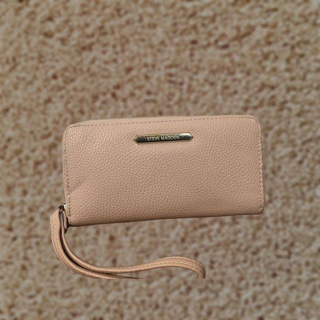Steve Madden Steve Madden Blush Pink Zip Around Wristlet Clutch Purse 8" Womens Leather Pink Zip-Around Wristlet/Clutch 8" SM Size ONE SIZE - 1 Thumbnail