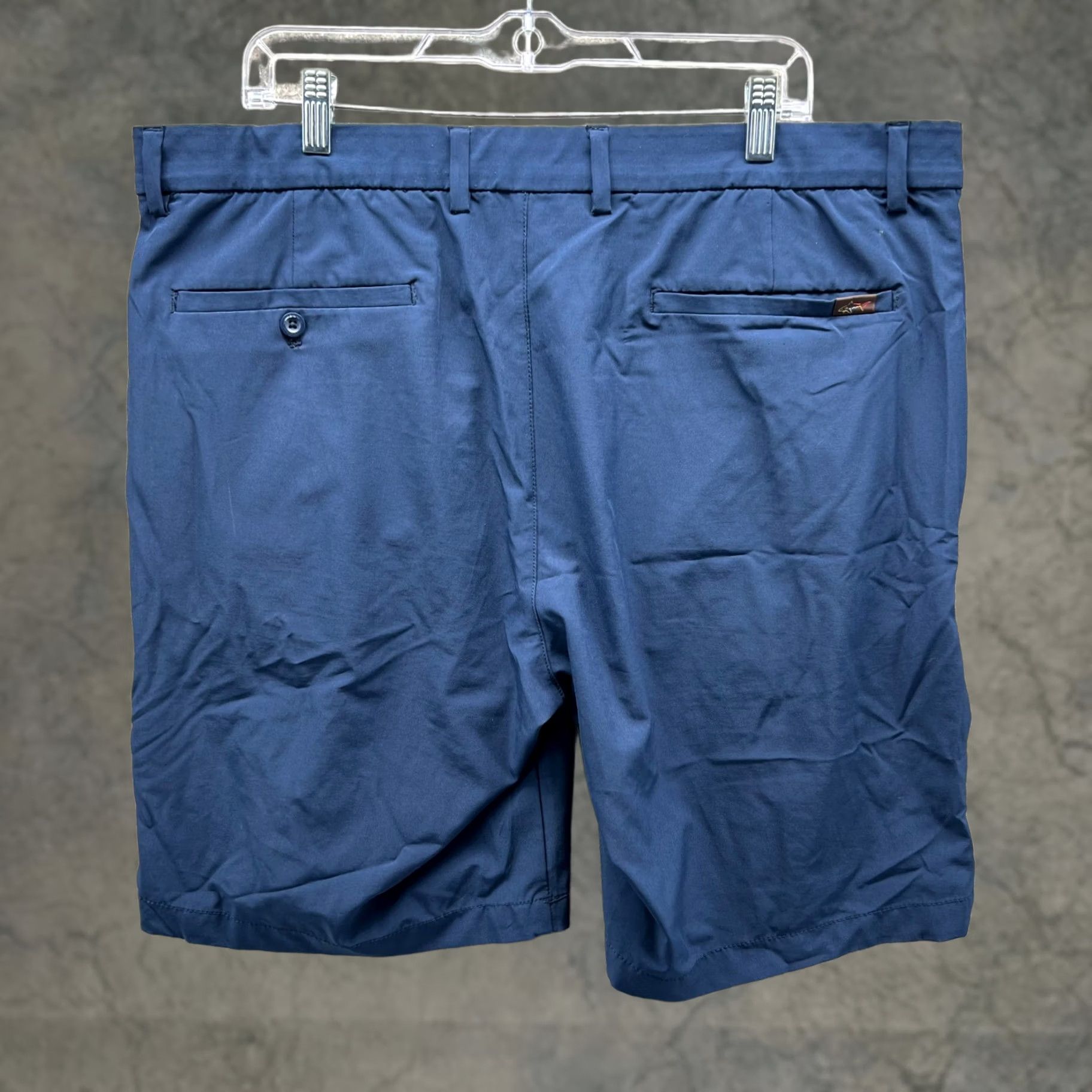 Vintage VINTAGE Greg Norman Shorts Mens 38 Blue Navy Chino Flat Front Golf Golfer Stretch Soft Shirt Size US 38 / EU 54 - 1 Thumbnail